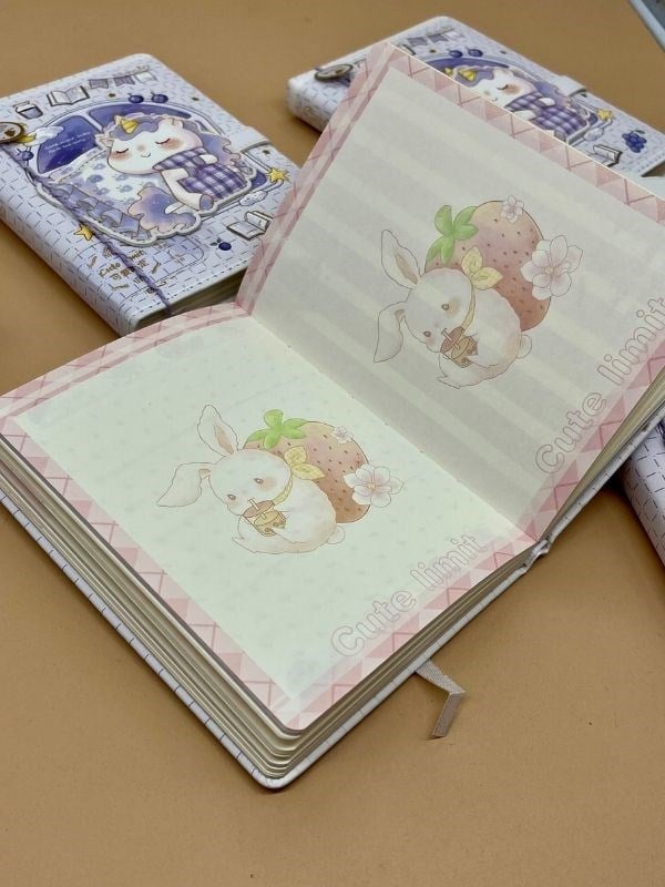 Sevimli Unicorn Özel Tasarım Renkli Resimli Defter/Notebook/Günlük/Bullet Journal