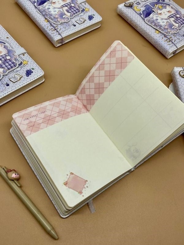 Sevimli Unicorn Özel Tasarım Renkli Resimli Defter/Notebook/Günlük/Bullet Journal