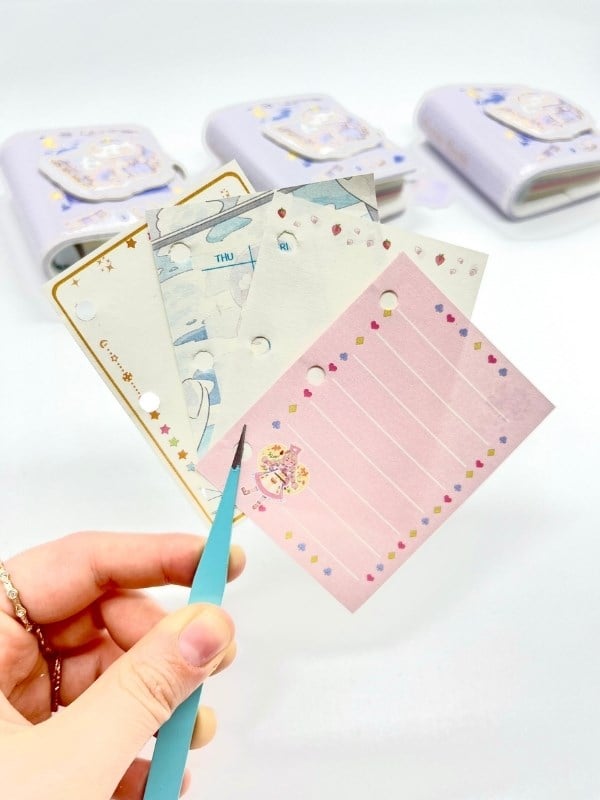 Sevimli Unicorn ve Yıldız Temalı Charmlı Mini Planlayıcı Spiralli Defter/80 Yaprak/Mıknatıs Ajanda