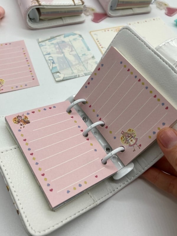 Sunflower Sevimli Kız Temalı Charmlı Mini Planlayıcı Spiralli Defter/80 Yaprak/Mıknatıslı Ajanda