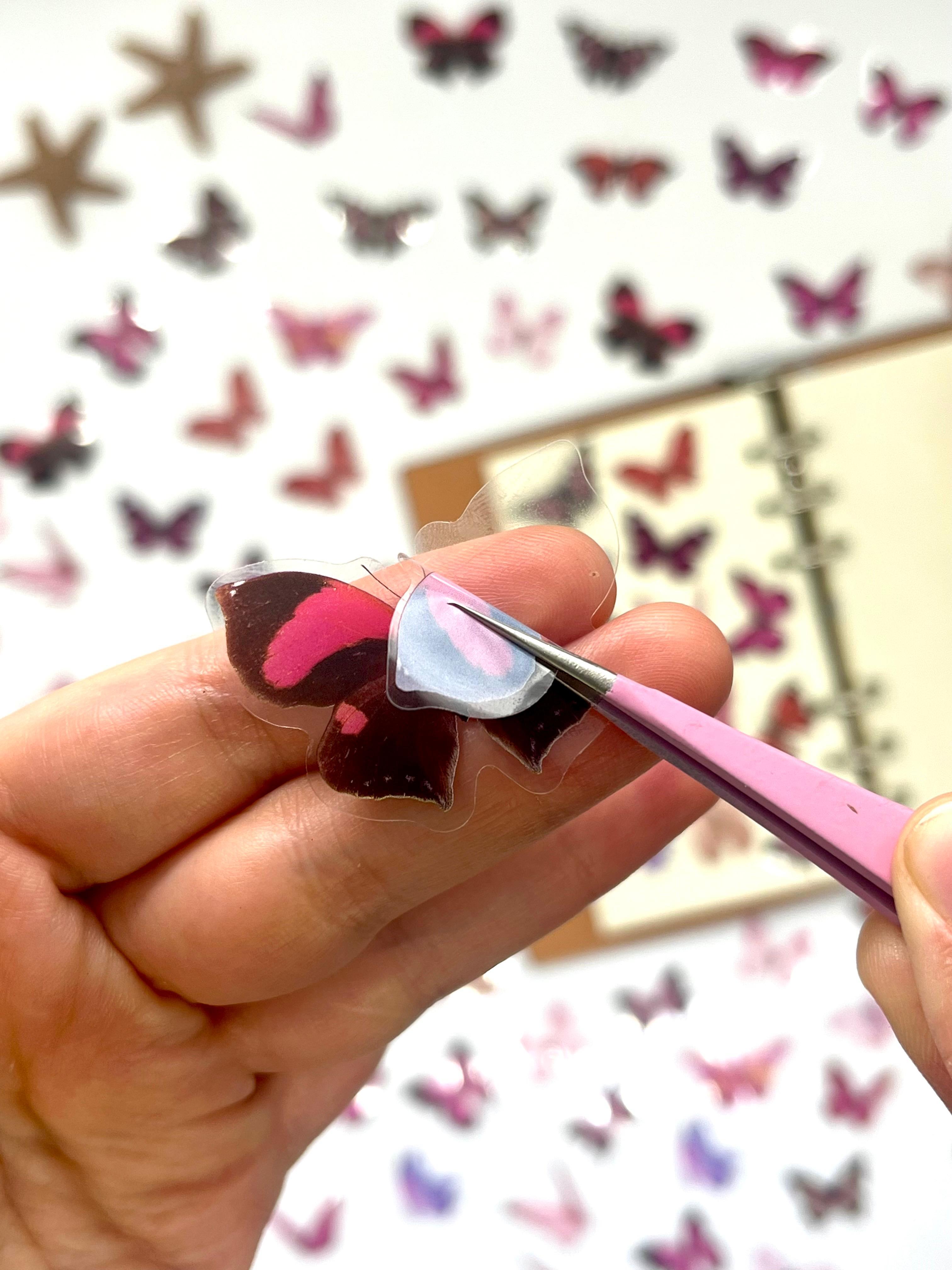 The World Of Butterflies Mini Kelebek Sticker Seti/40 Adet/Pembe Tonlarında/Etiket/Çıkartma