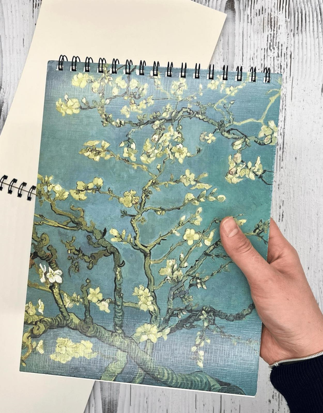 Van Gogh Badem Ağacı Desenli Çizim Defteri 50 Yaprak