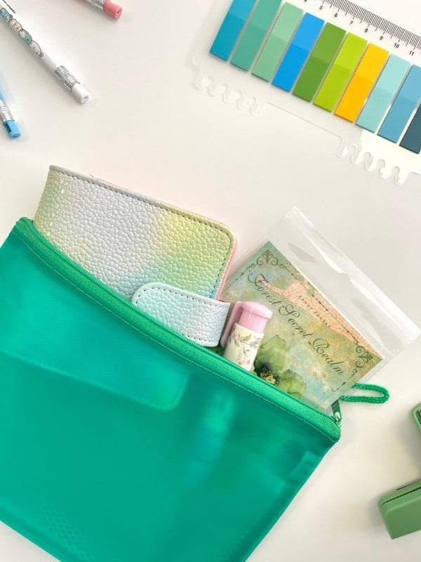 Yeşil Yarı Şeffaf Küçük Boy Çift Bölme Fermuarlı Organizer Dosya Çantası (23*16.5cm)/Toparlayıcı