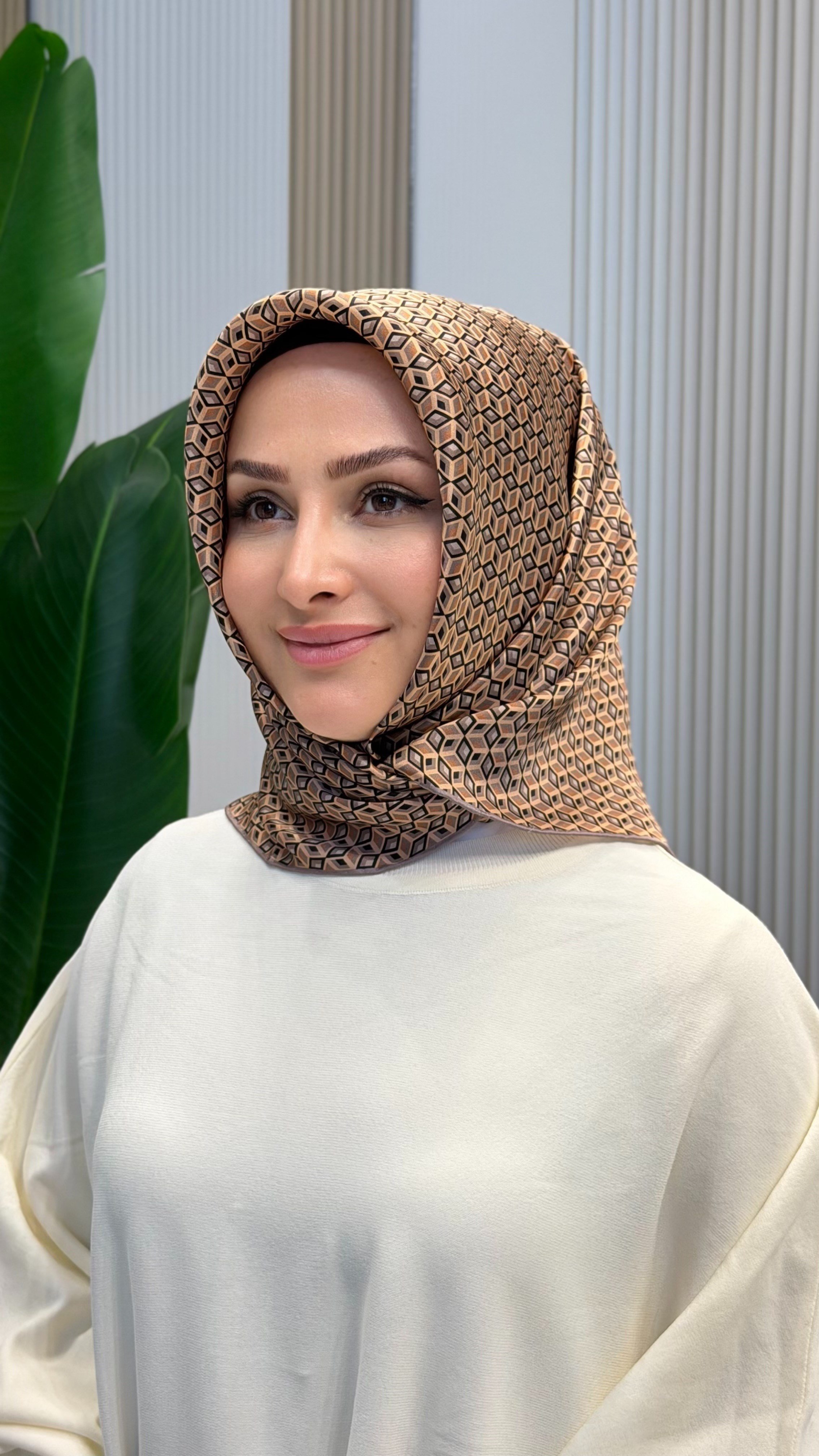 AKER SURA İPEK EŞARP -9115701-331