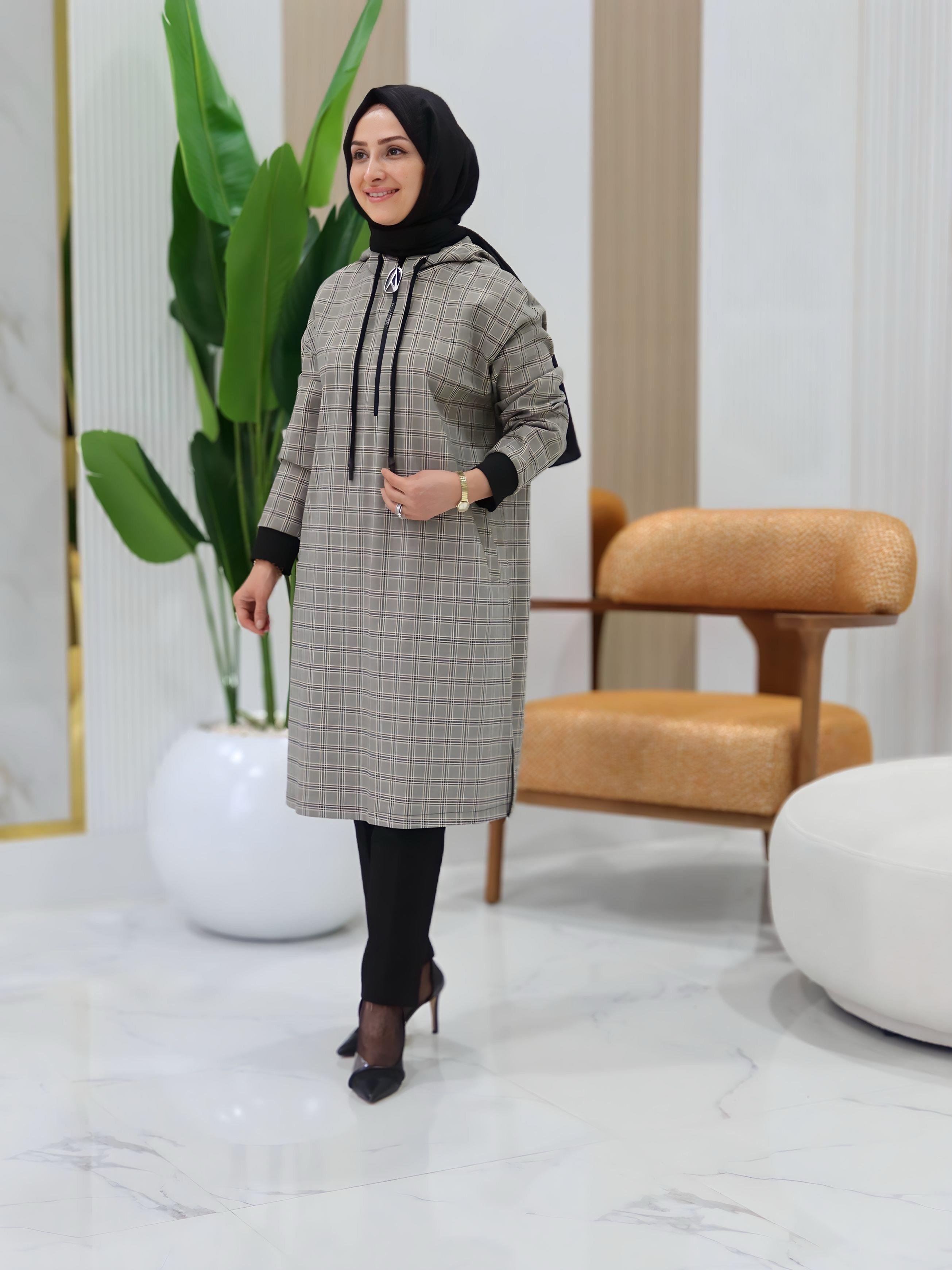 ARMİN TREND EKOSE DESENLİ ÖNDEN YARIM FERMUARLI TUNİK- 25KT442