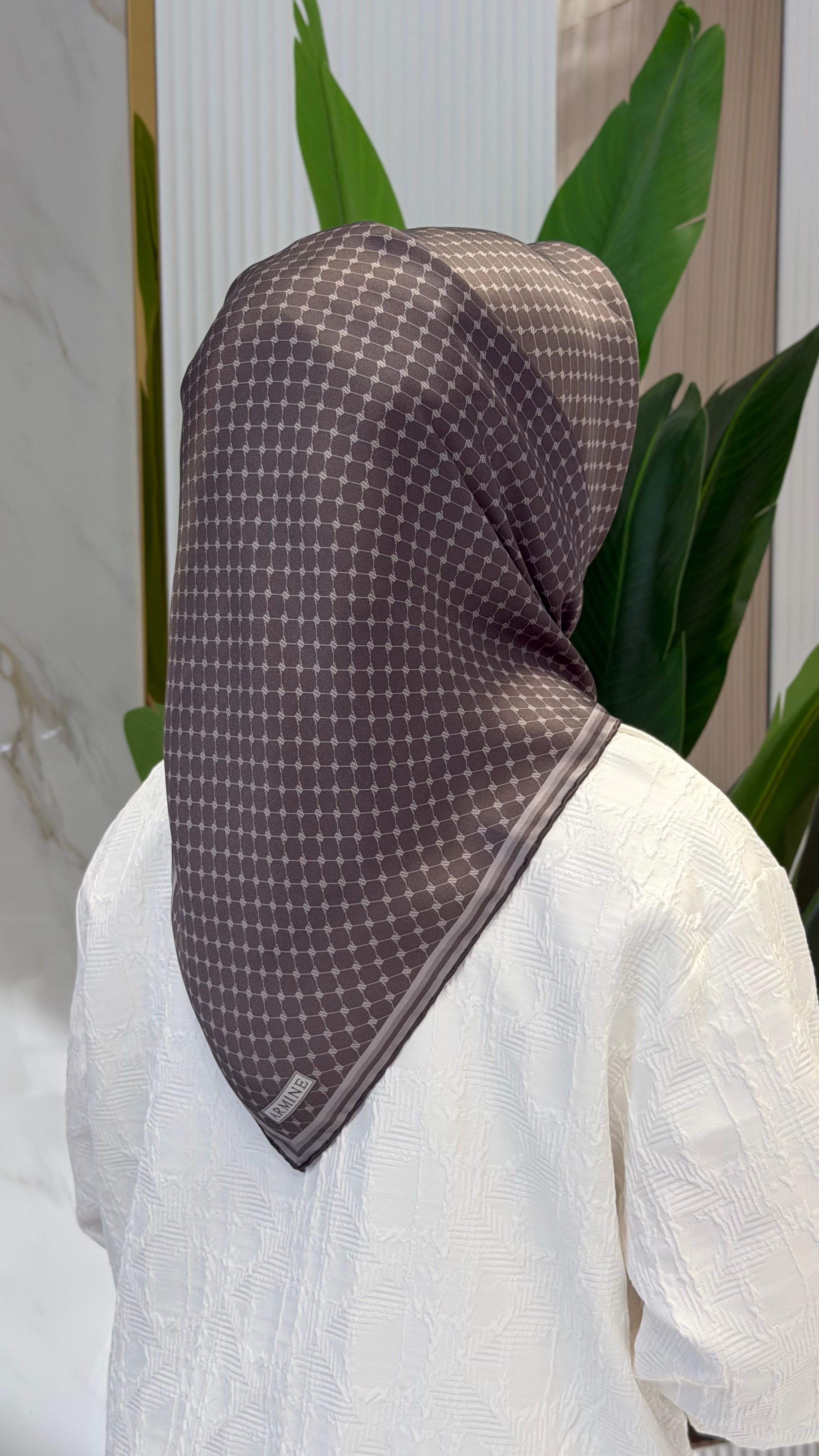 ARMİNE SAF İPEK EŞARP 9345D (S-80)