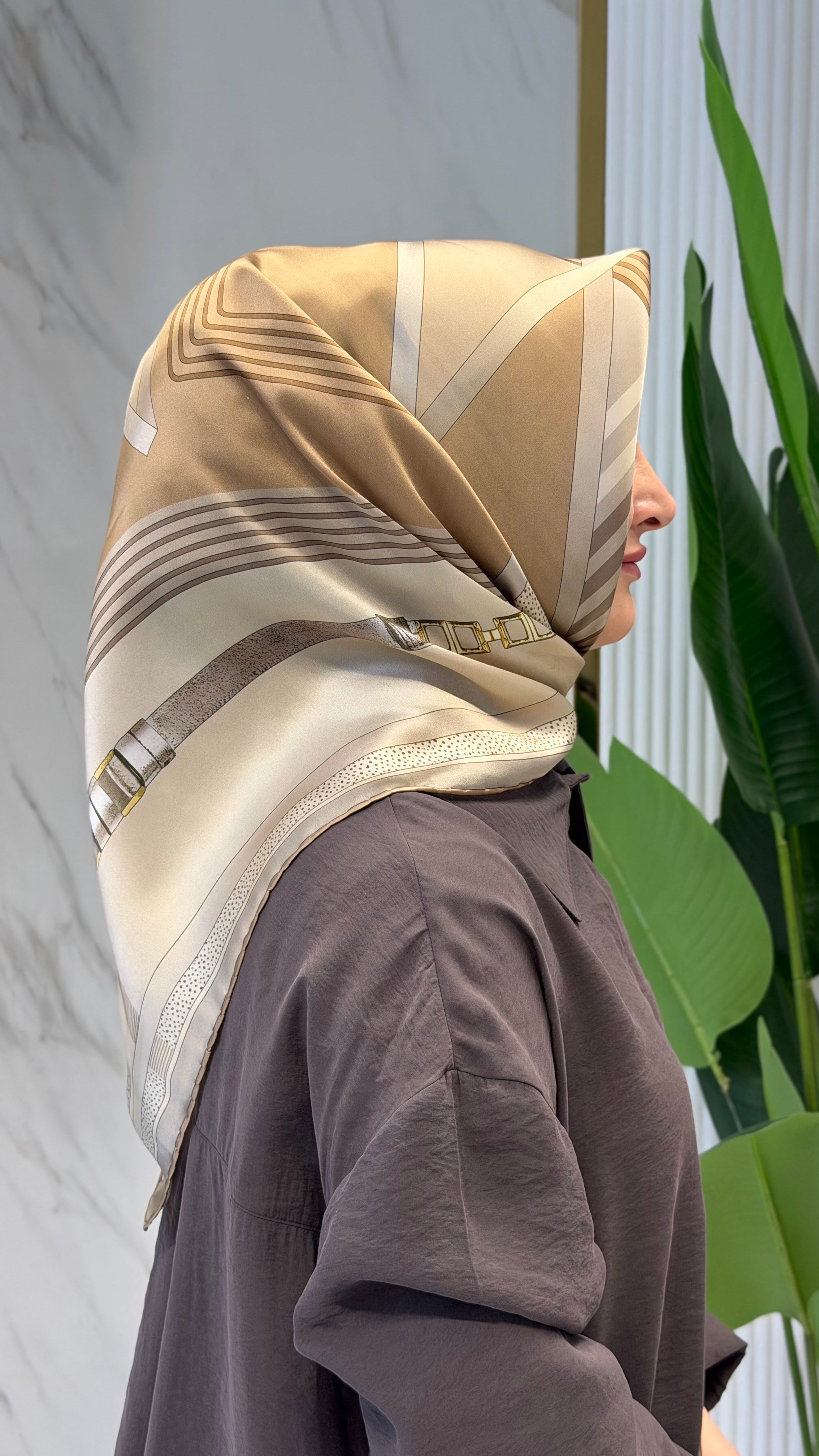 ARMİNE SURA İPEK EŞARP - 9521-85