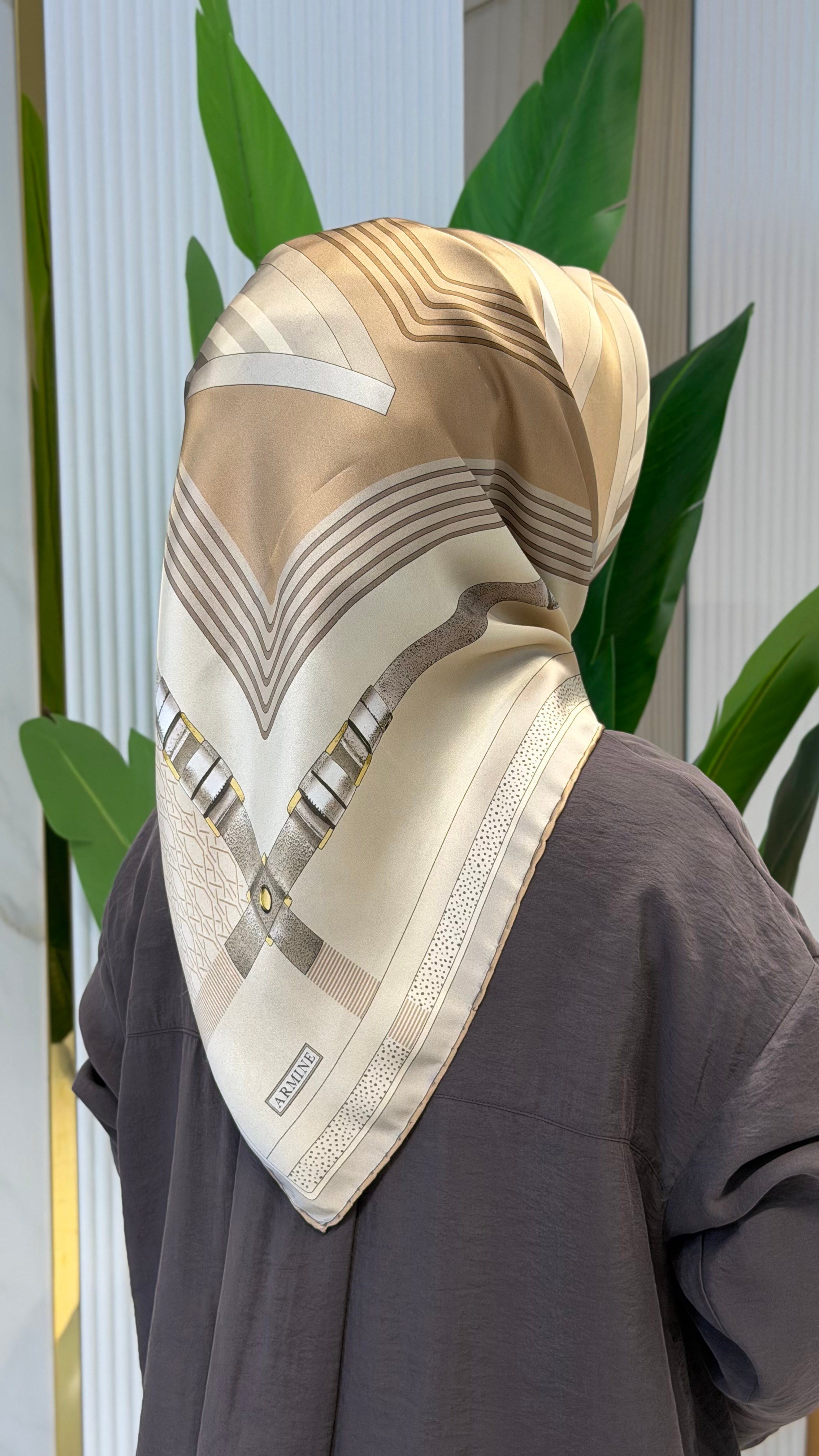 ARMİNE SURA İPEK EŞARP - 9521-85