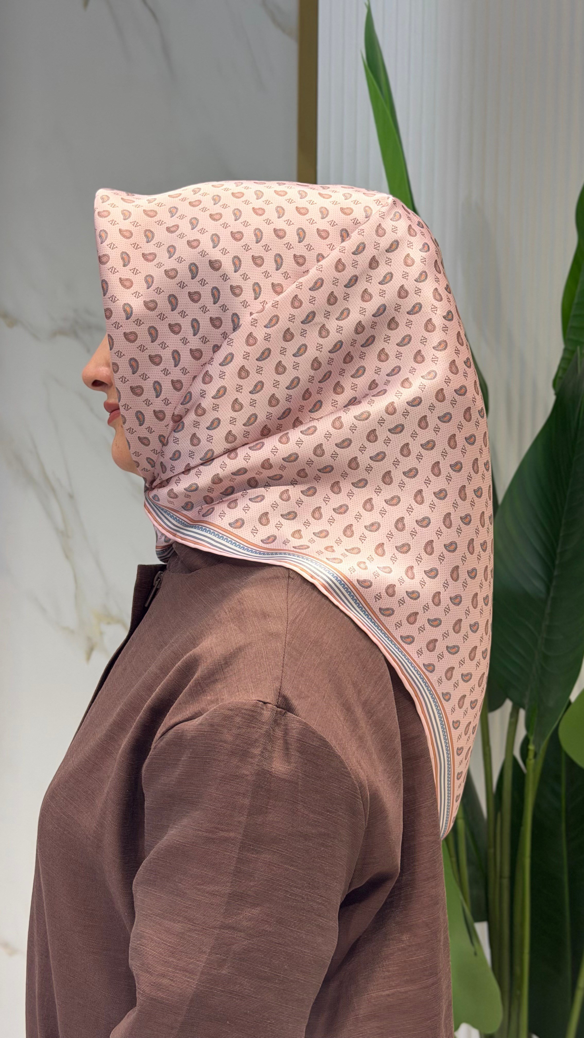 ARMİNE SURA İPEK EŞARP - 9548-04