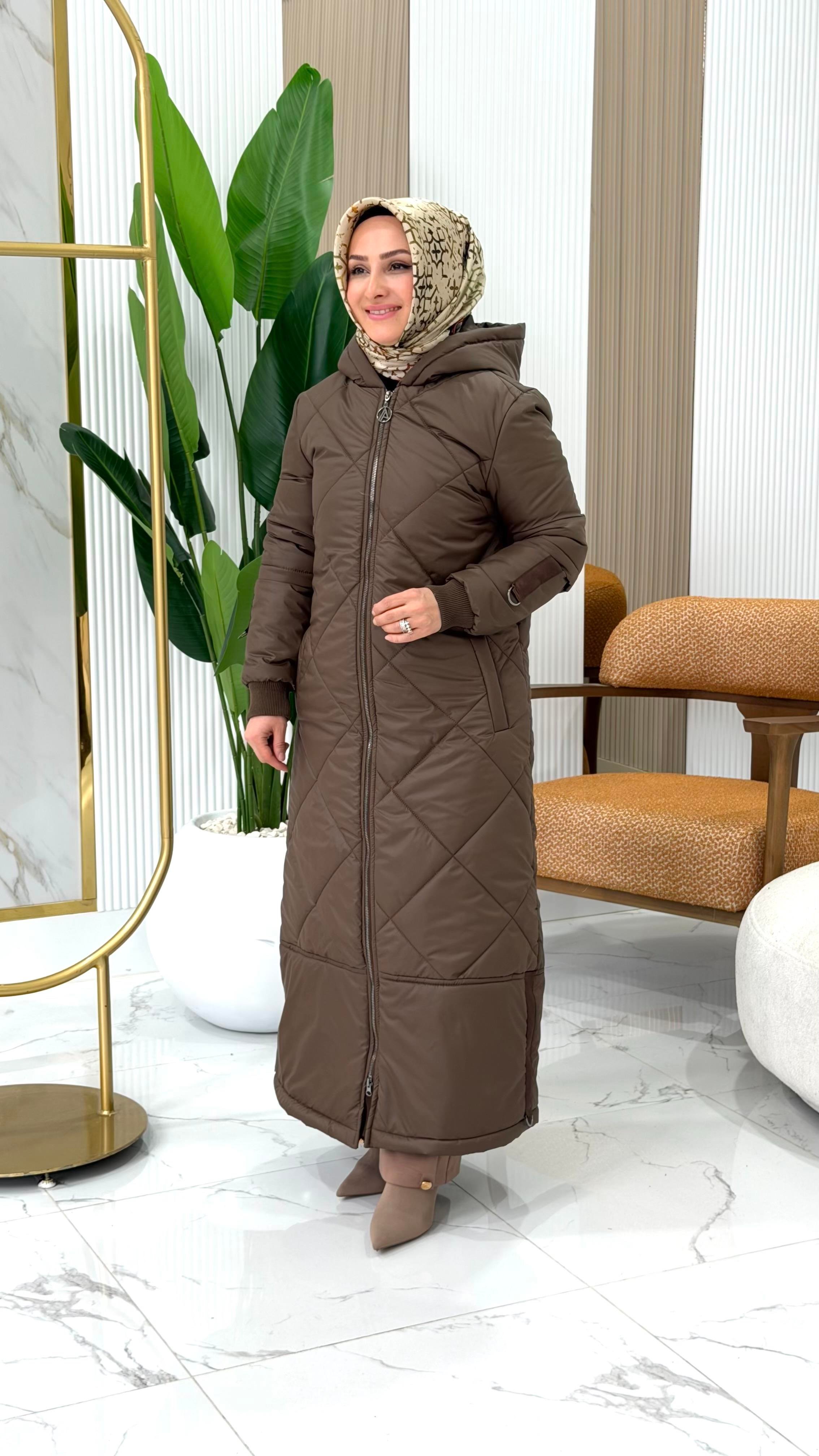 ARMİNE TREND BOYDAN FERMUARLI ŞİŞME KAPİTONE MONT KAHVERENGİ- 24KT710