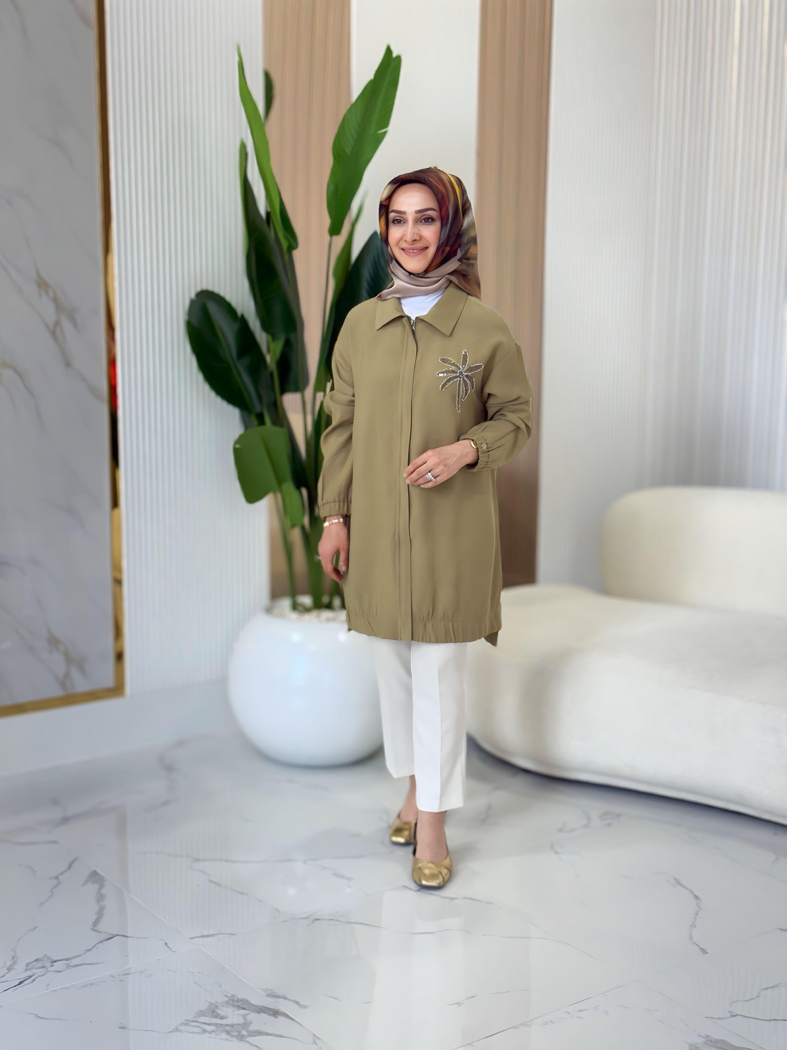 ARMİNE TREND ÇİÇEK PUL DETAYLI CEKET- 25YT466