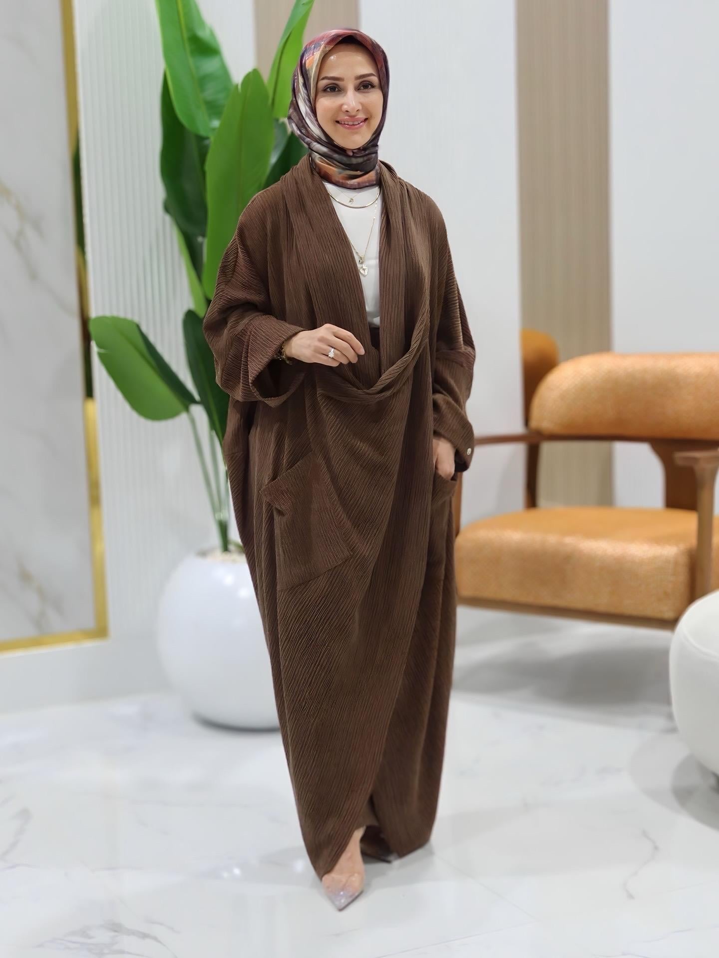 ARMİNE TREND DEGAJE YAKA CEPLİ SALAŞ KESİM İKİLİ TAKIM- 24KT633
