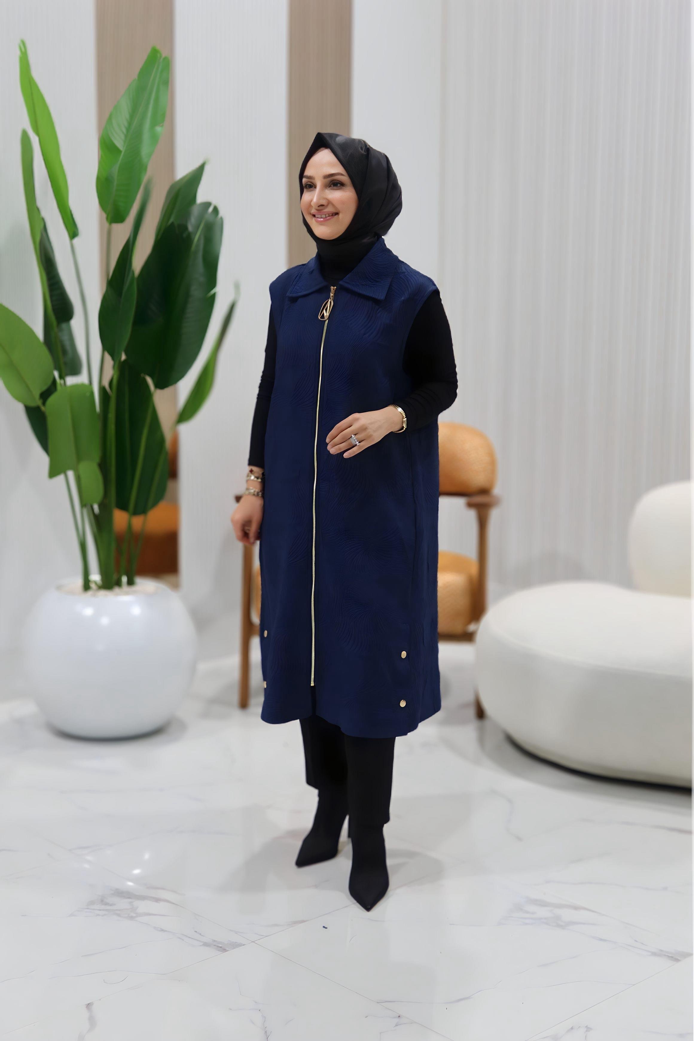 ARMİNE TREND KENDİNDEN KABARTMALI YELEK- 25KT526