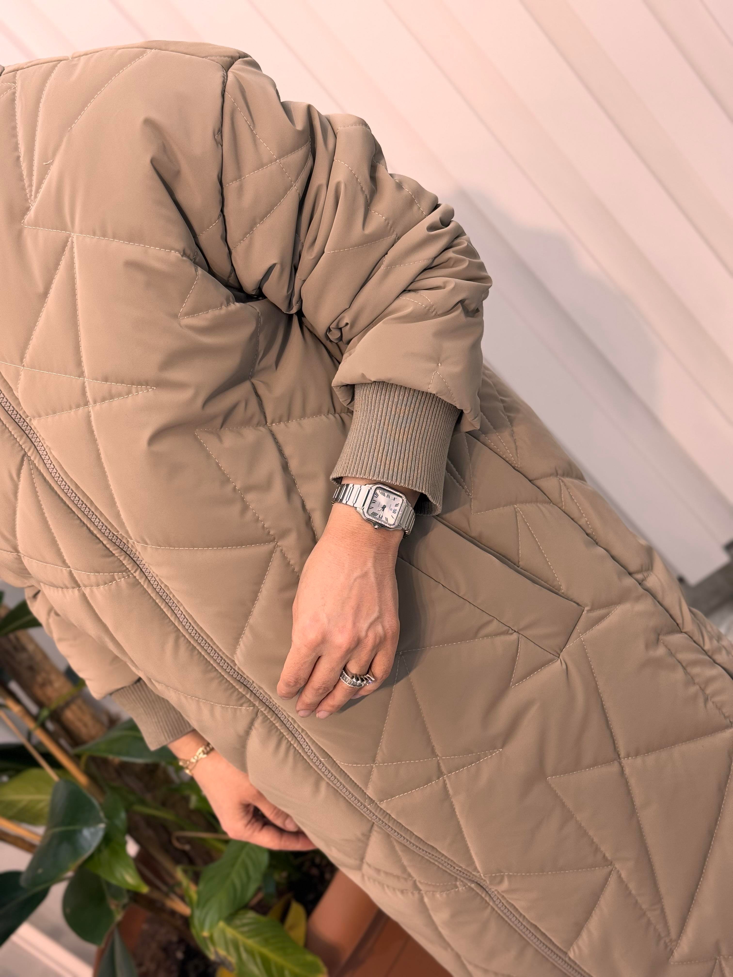 ARMİNE TREND Kolları Ribanalı Kapitone Detaylı Mont-Bej 24KT726