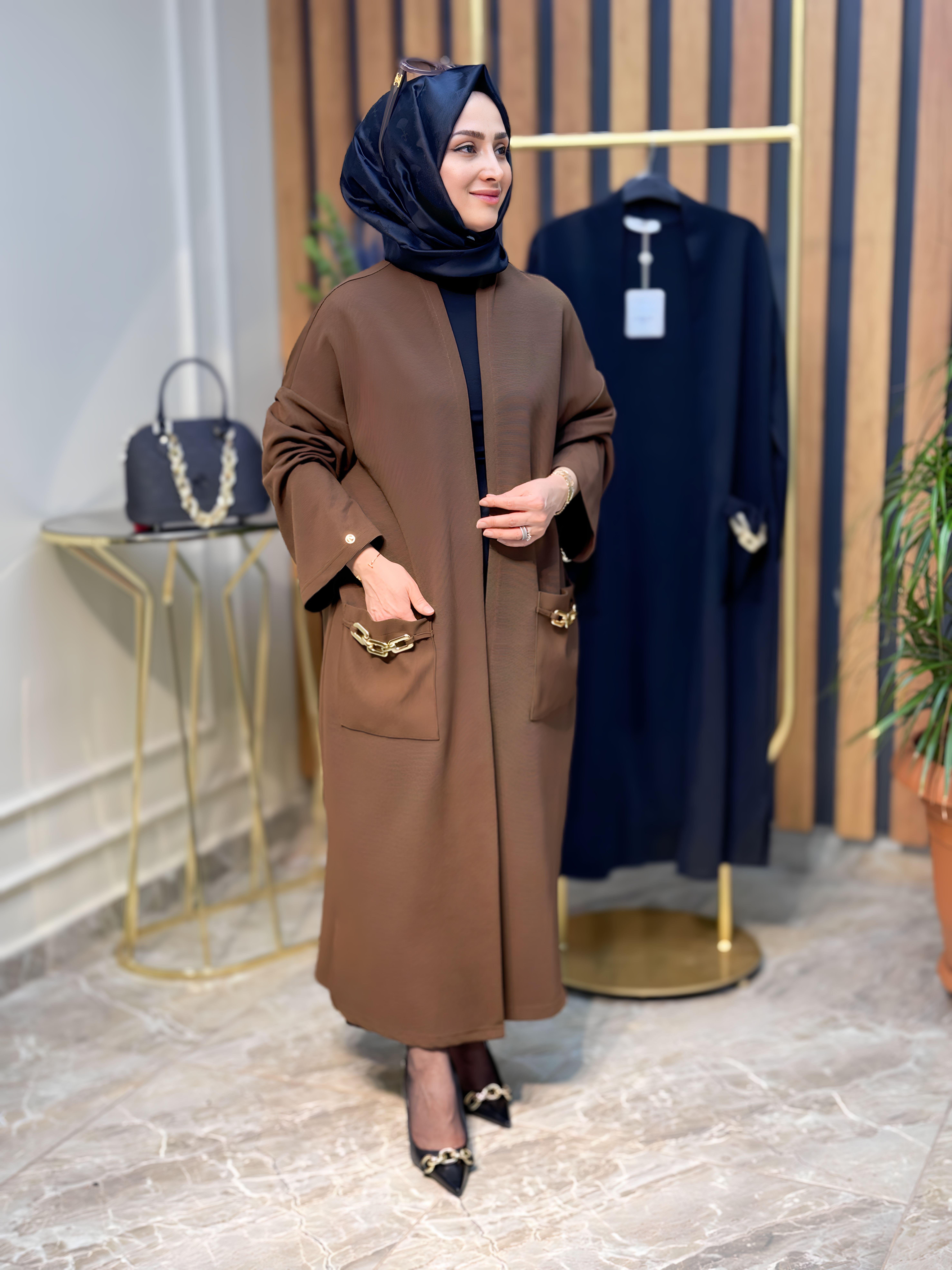 ARMİNE TREND ÖRME KUMAŞ CEPLERİ ZİNCİR DETAYLI HIRKA-23KT525