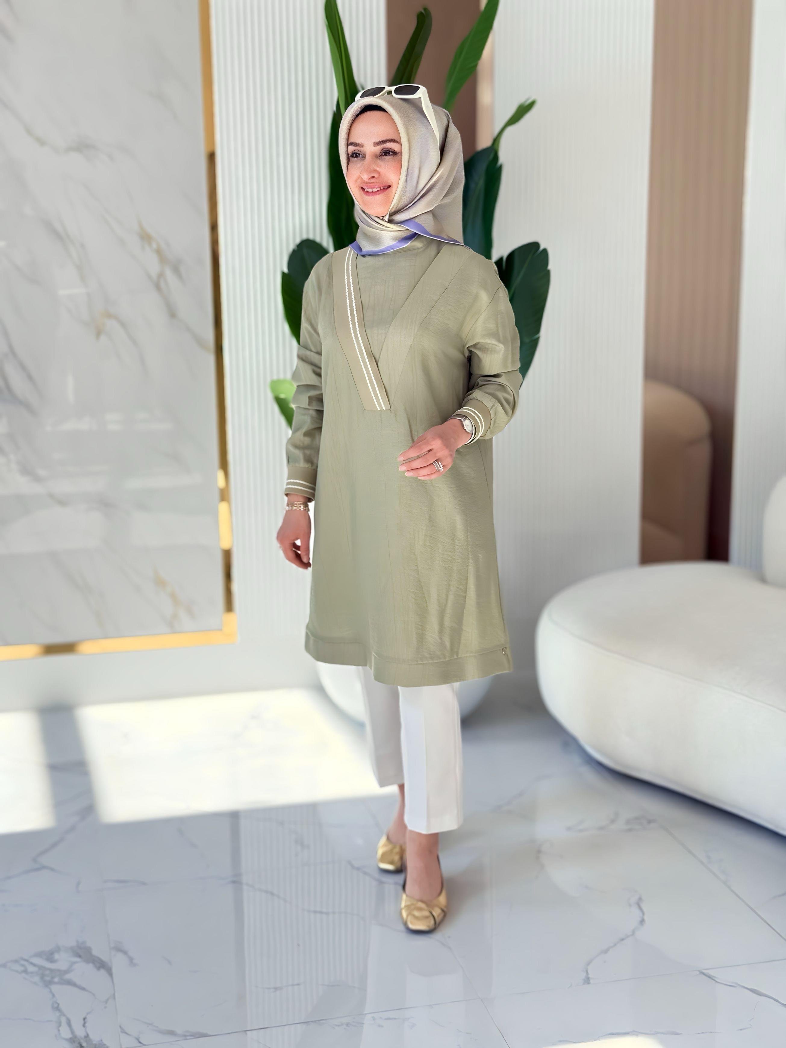 ARMİNE TREND V YAKA RİBANALI TUNİK- 25YT4143