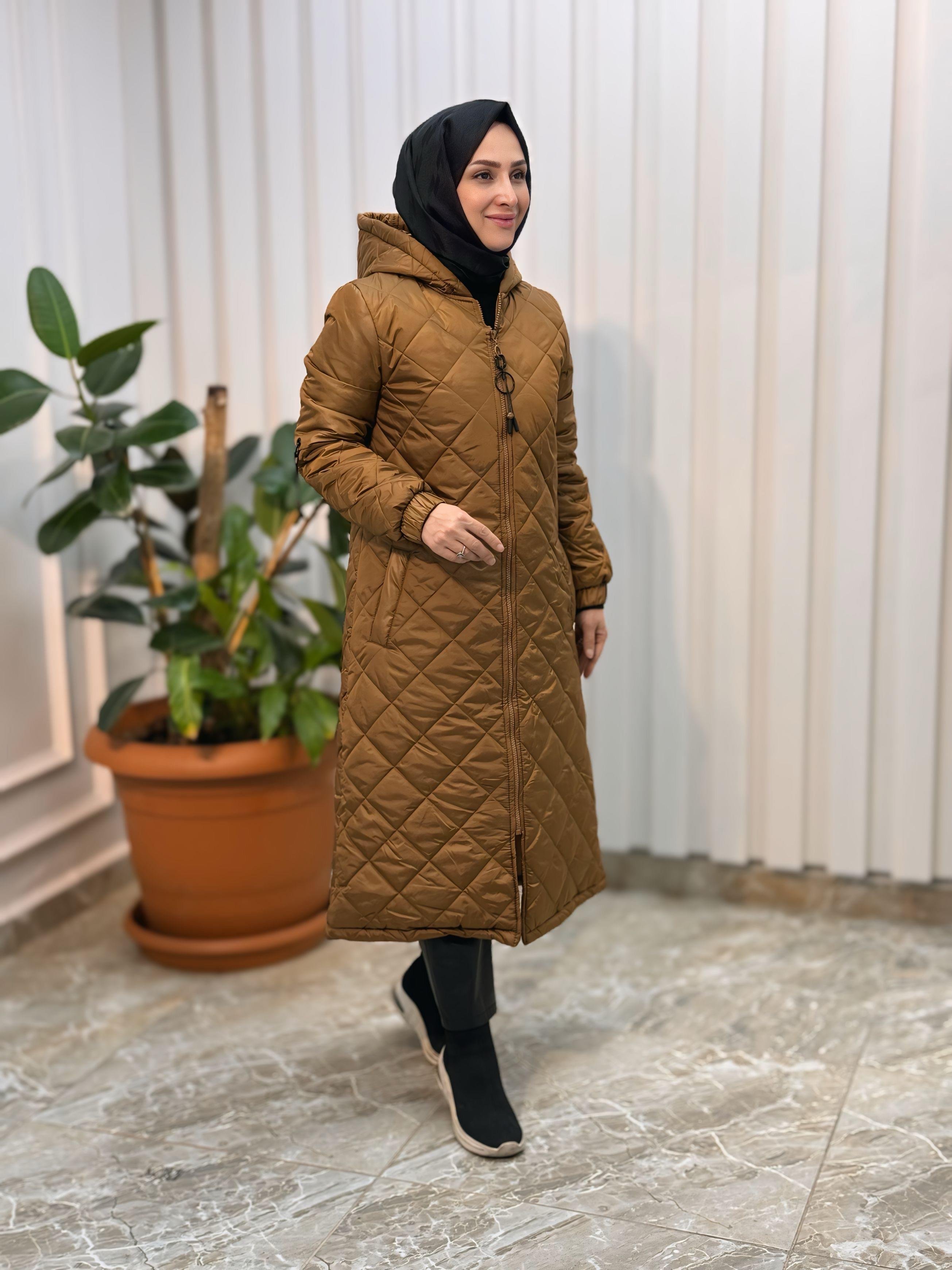 BAKLAVA DESEN,ÖNDEN FERMUARLI KAPÜŞONLU,ŞİŞME MONT-3616