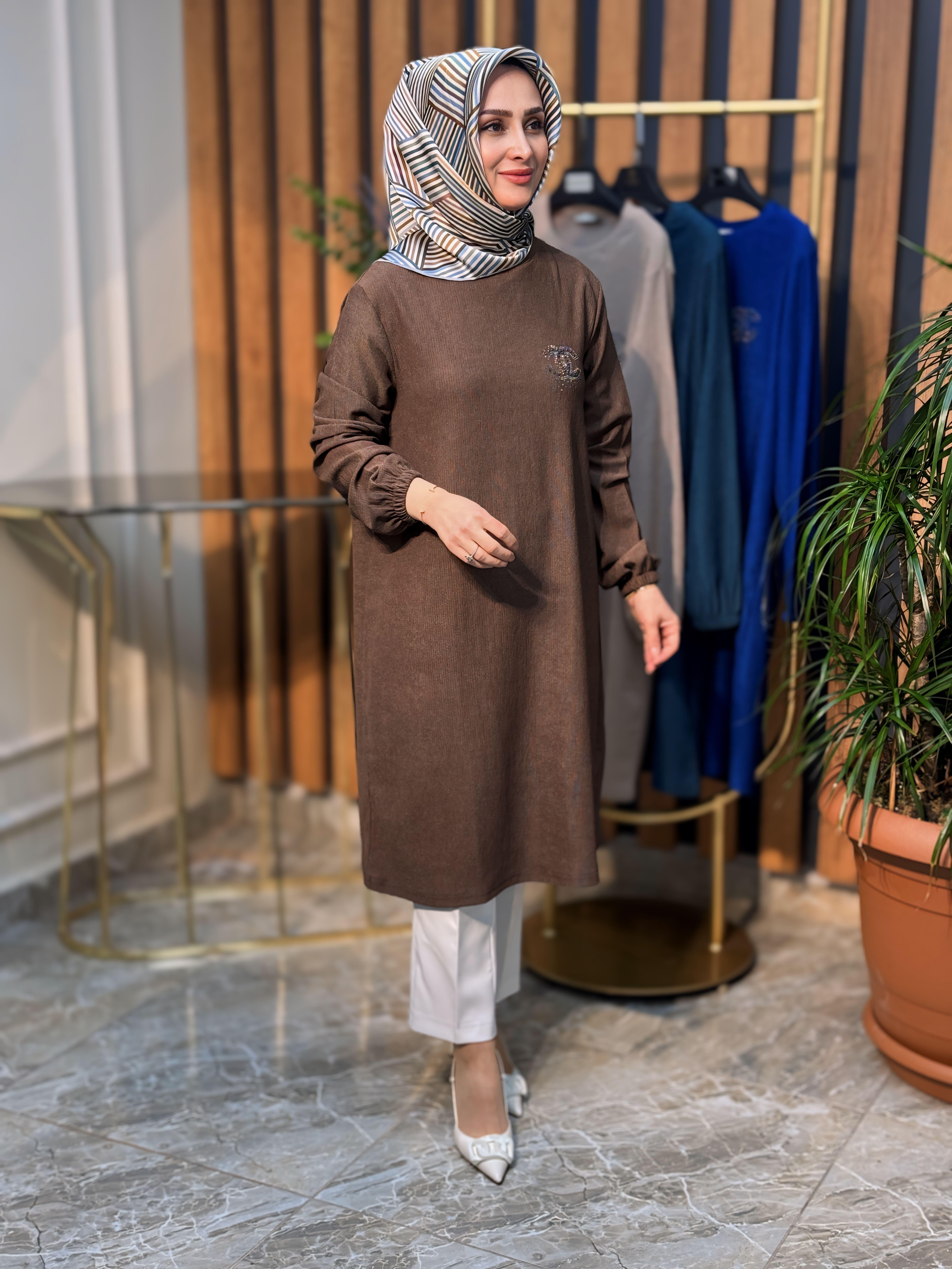 KOL UCU LASTİKLİ TAŞ BASKILI TUNİK 7612