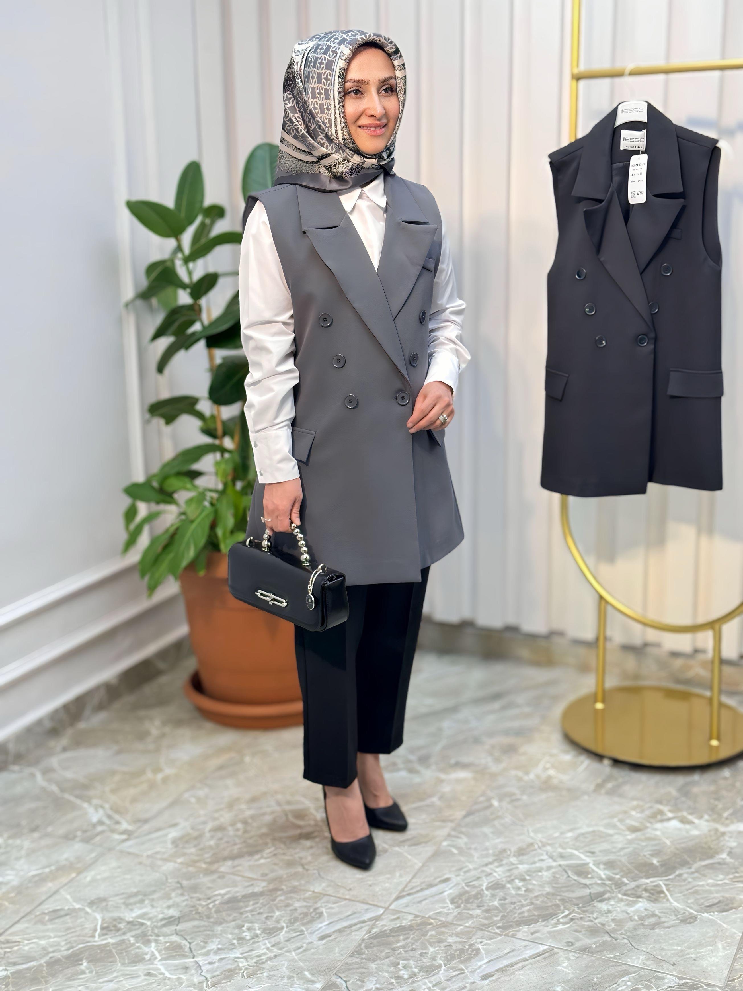 KRUVAZE YAKA ÖNDEN DÜĞMELİ YELEK -6004 