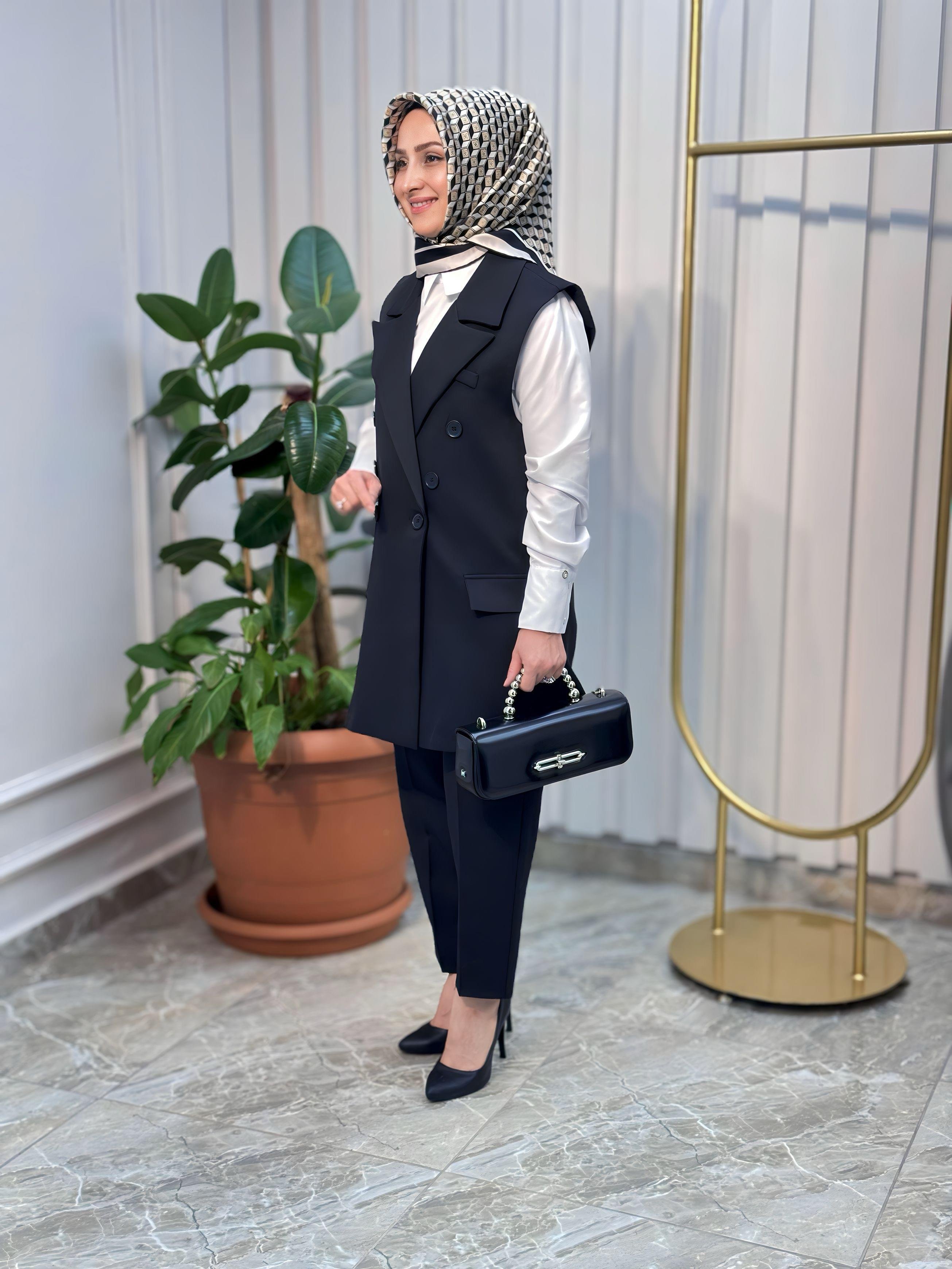 KRUVAZE YAKA ÖNDEN DÜĞMELİ YELEK -6004 