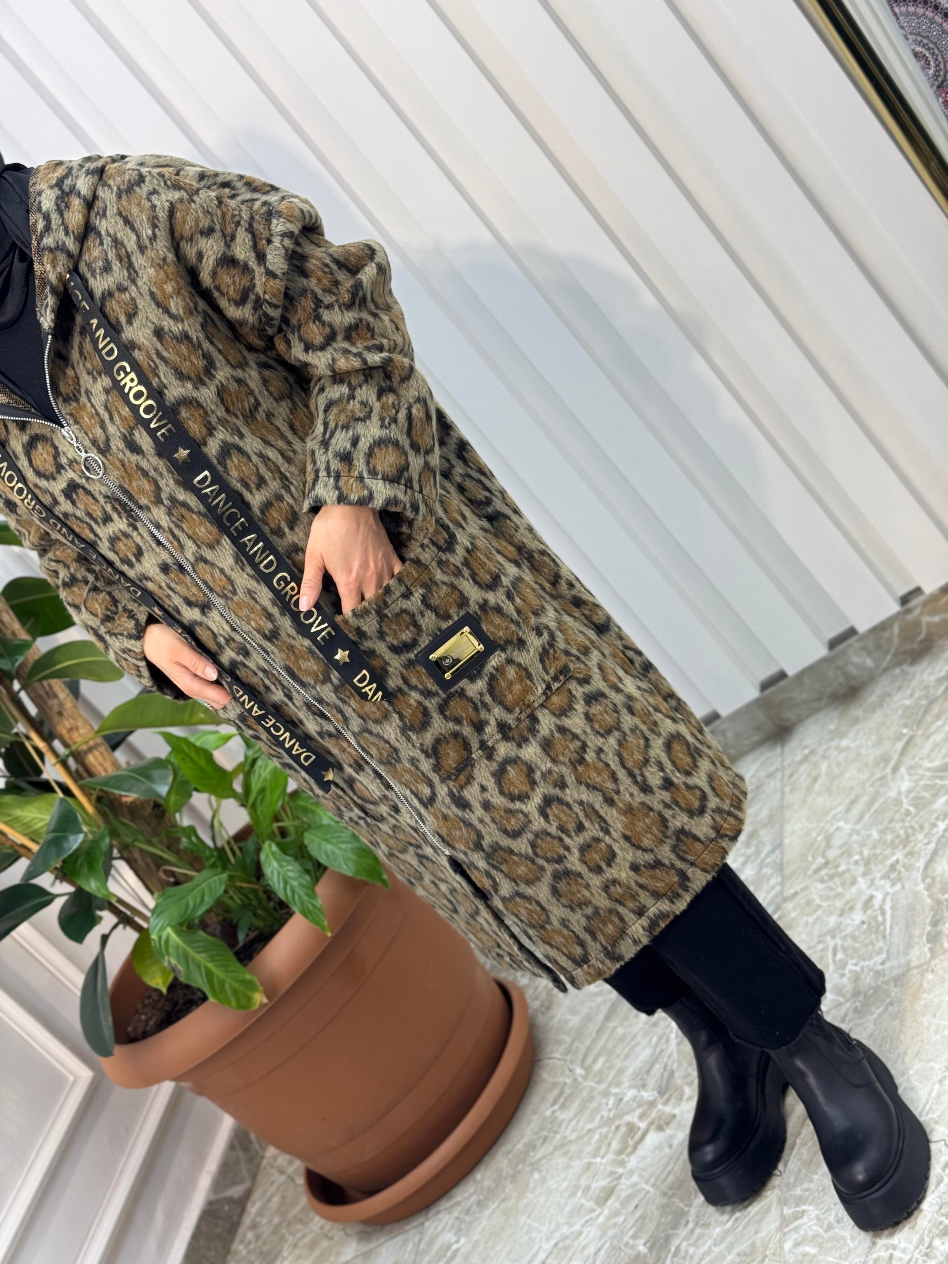 LEOPAR DESENLİ ÖRME KAP-2066