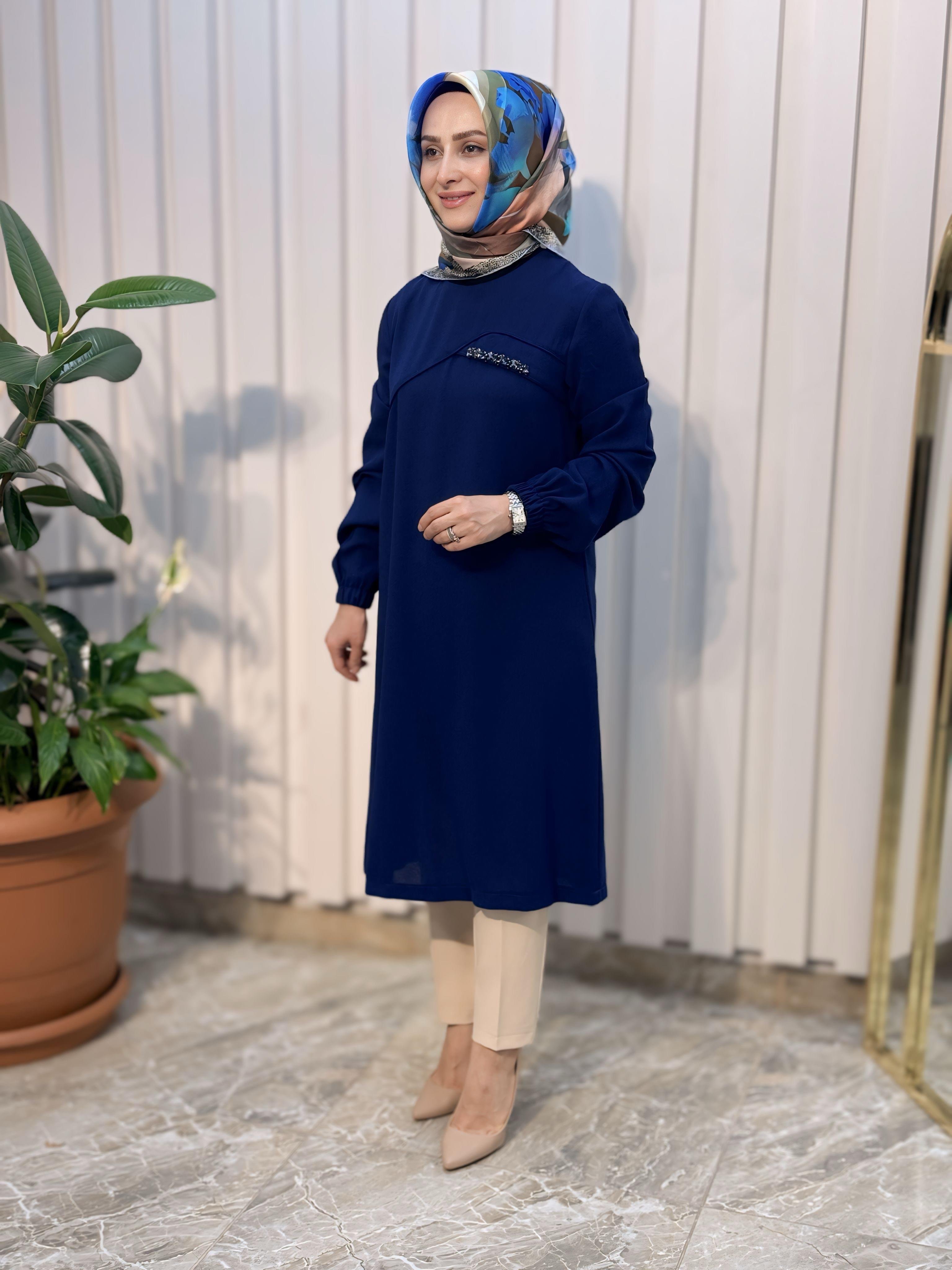 MELİH ÖNÜ İŞLEMELİ TUNİK 4183