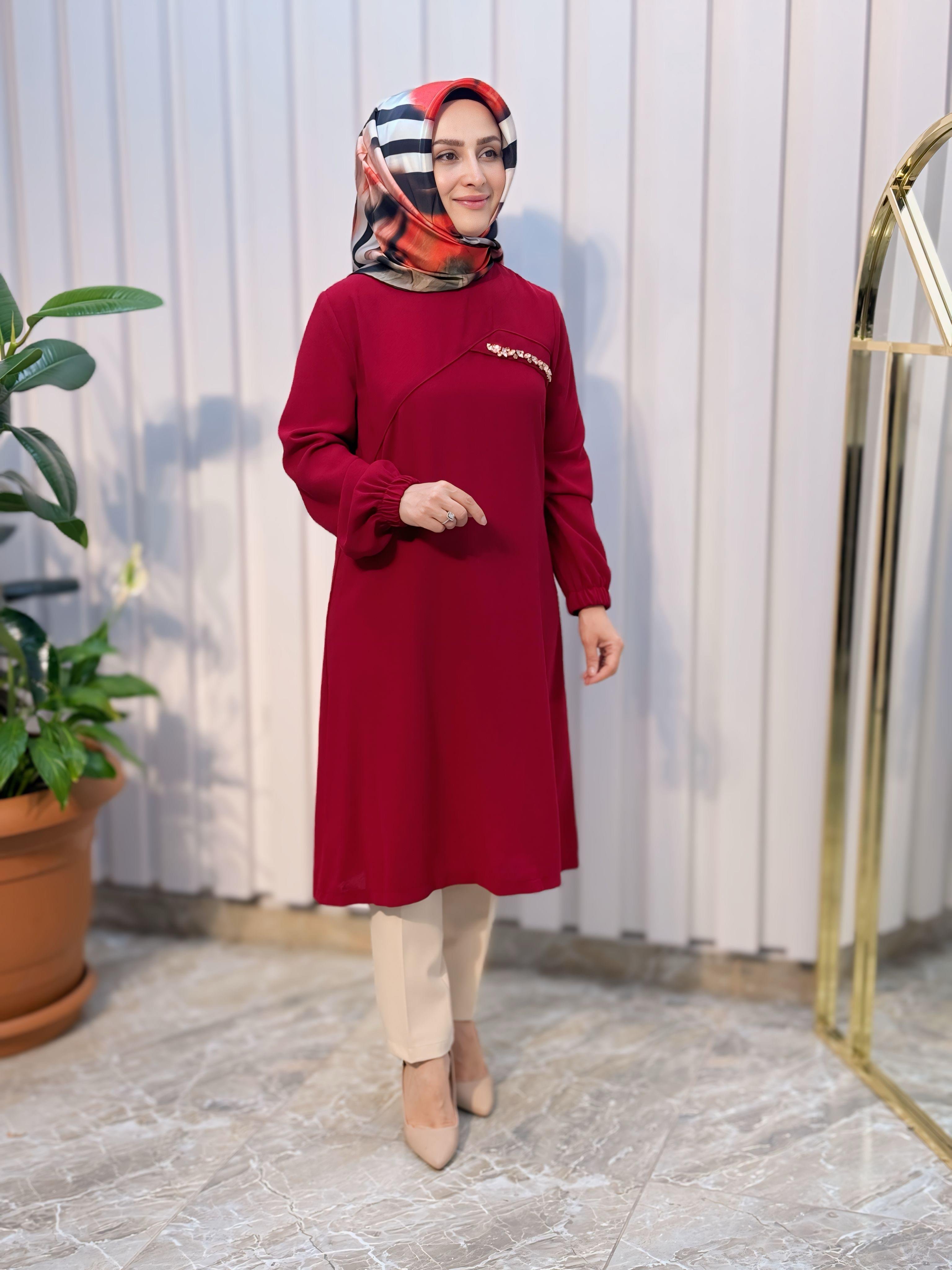 MELİH ÖNÜ İŞLEMELİ TUNİK 4183