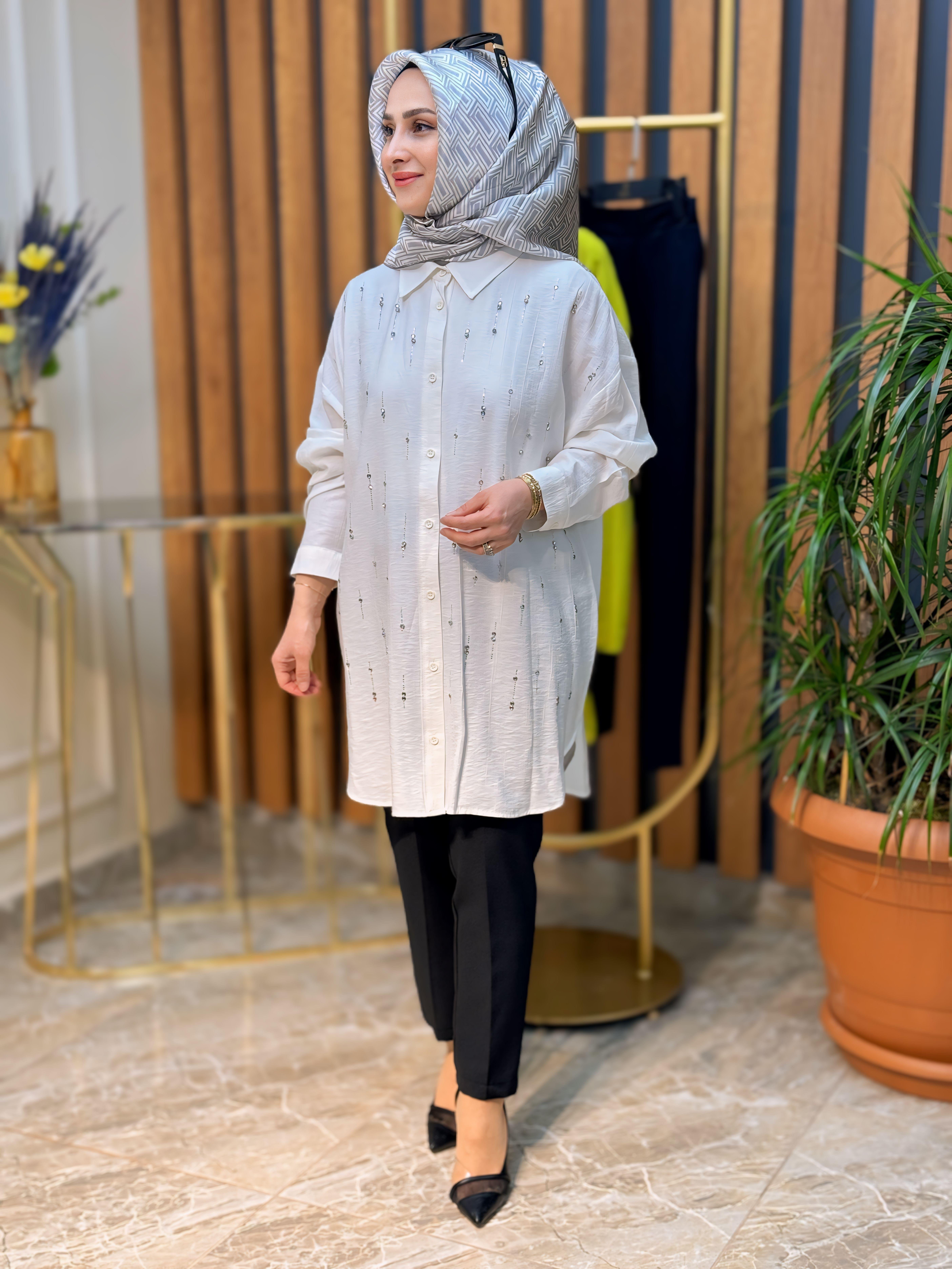 ÖN TAŞ DETAYLI STD BEDEN TUNİK 2366