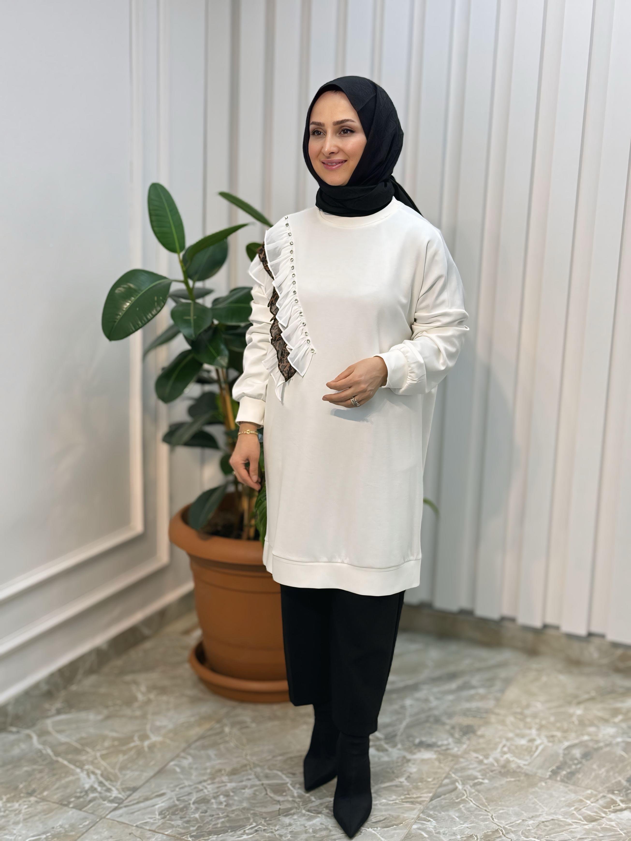 Önü Fırfır ve Leopar Detaylı Kadın Tunik Siyah MSE 3211