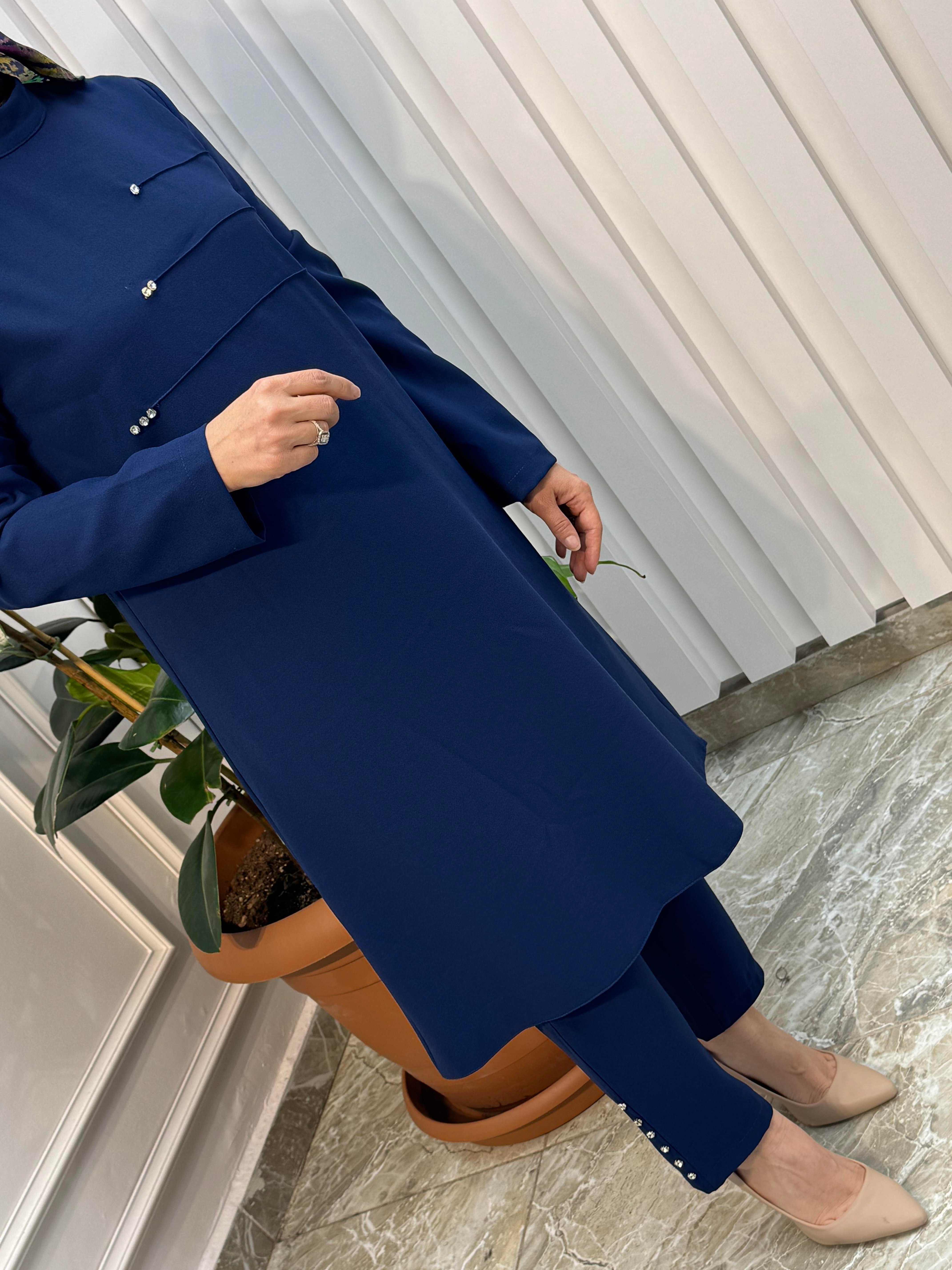 ÖNÜ NERVÜRLÜ TAŞ DETAYLI PANTOLONLU TAKIM-4190