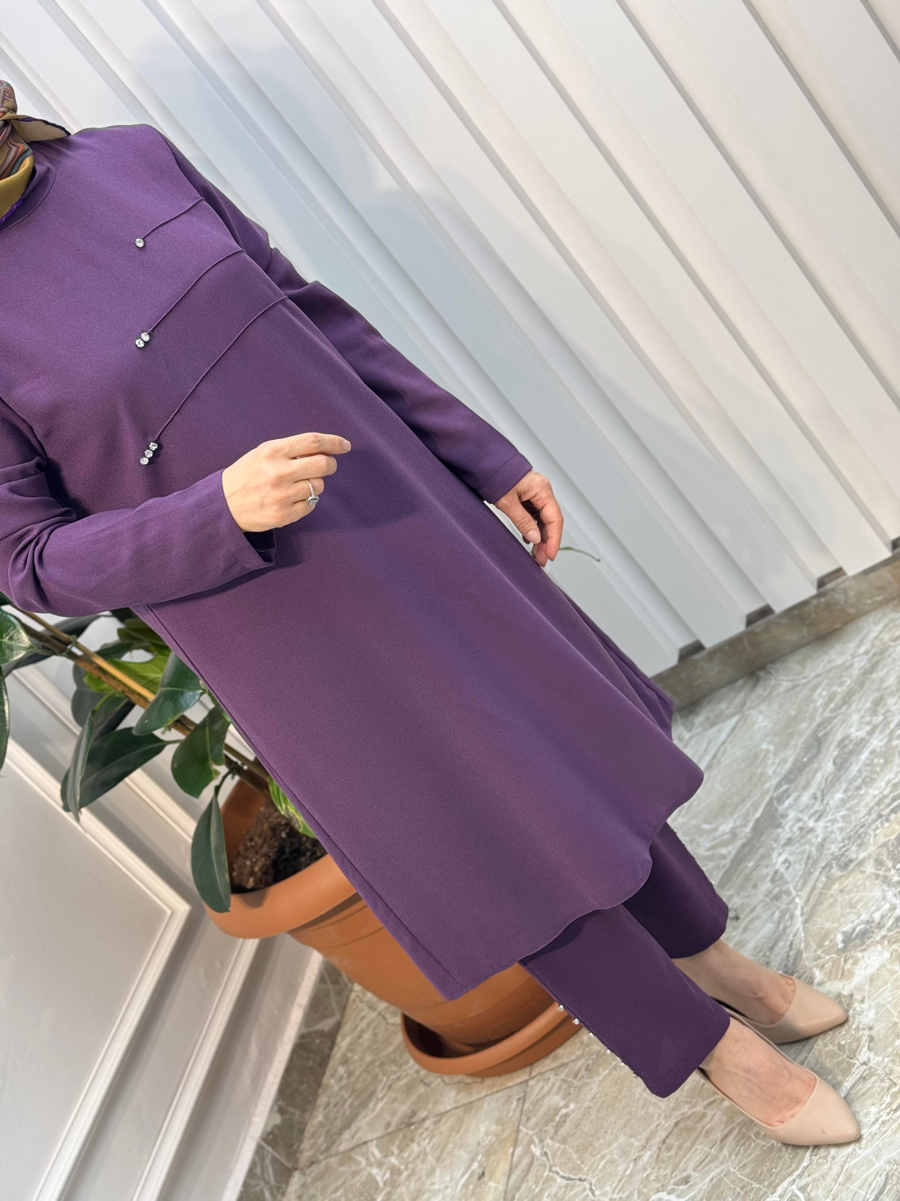 ÖNÜ NERVÜRLÜ TAŞ DETAYLI PANTOLONLU TAKIM-4190