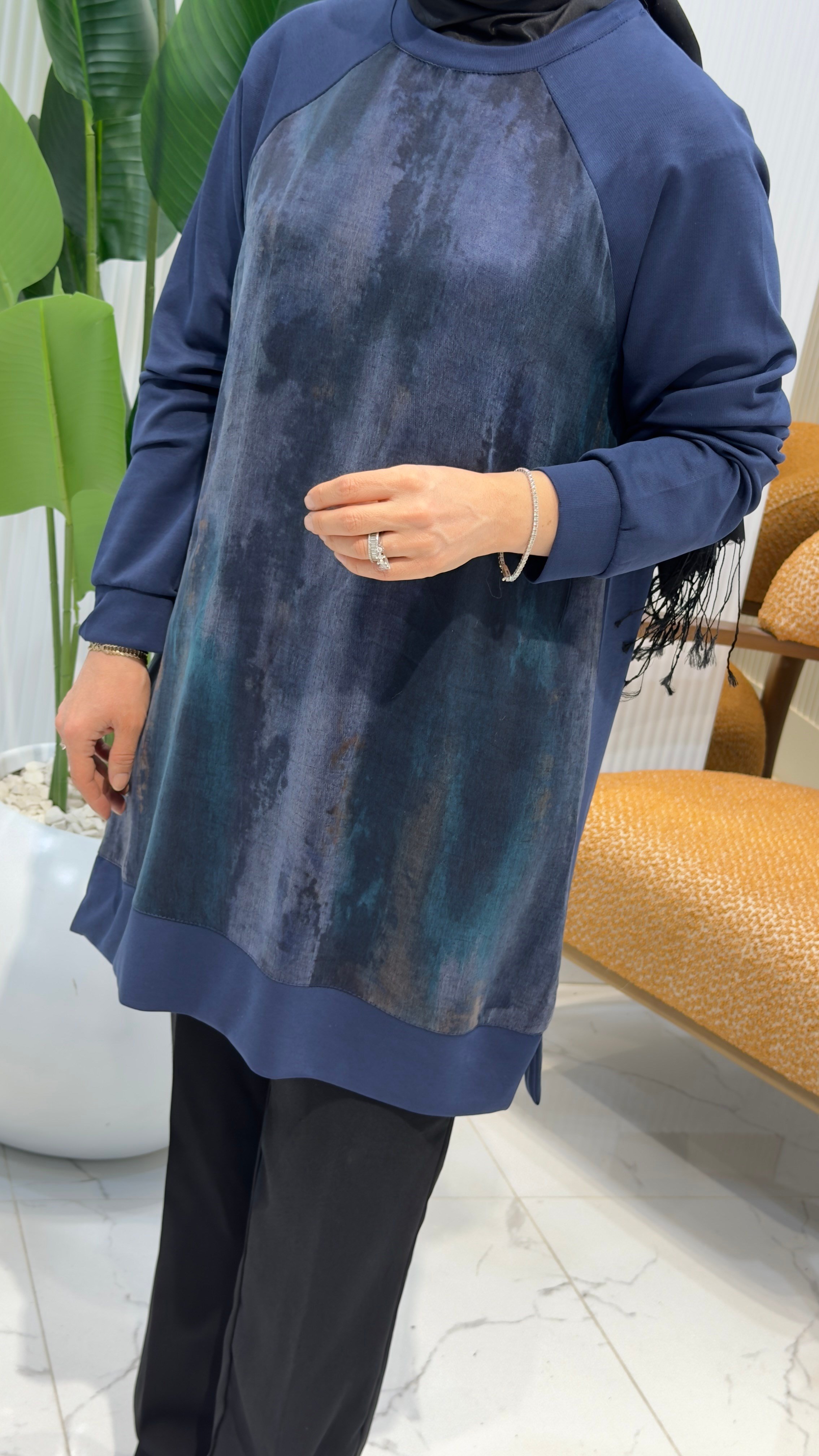 REGLAN KOL ÖNÜ QUPRA GARNİLİ KADIN MODAL TUNİK LACİVERT KADO 262854