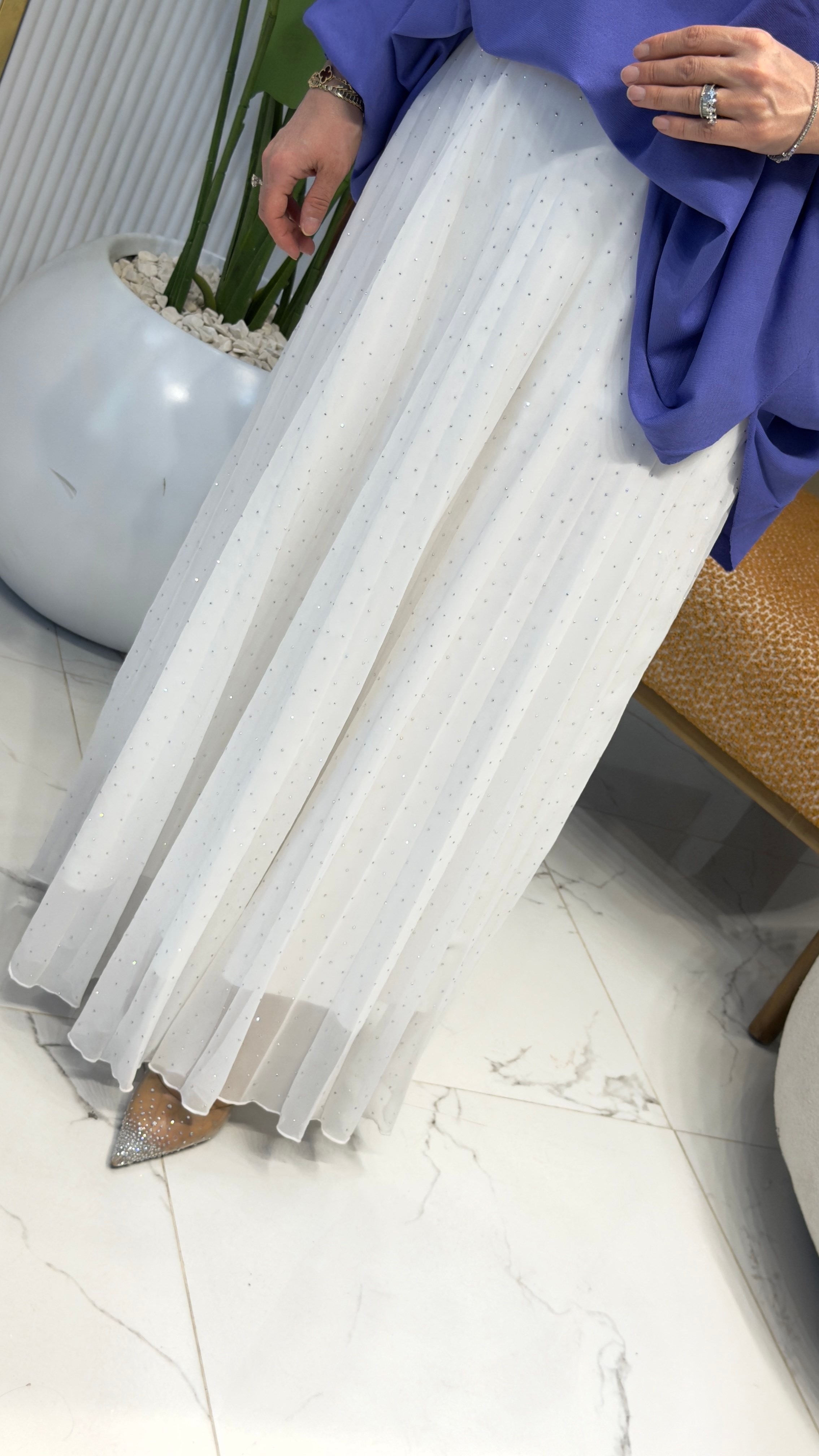 ŞİFON TAŞLI PİLİSELİ ETEK BEYAZ-34529