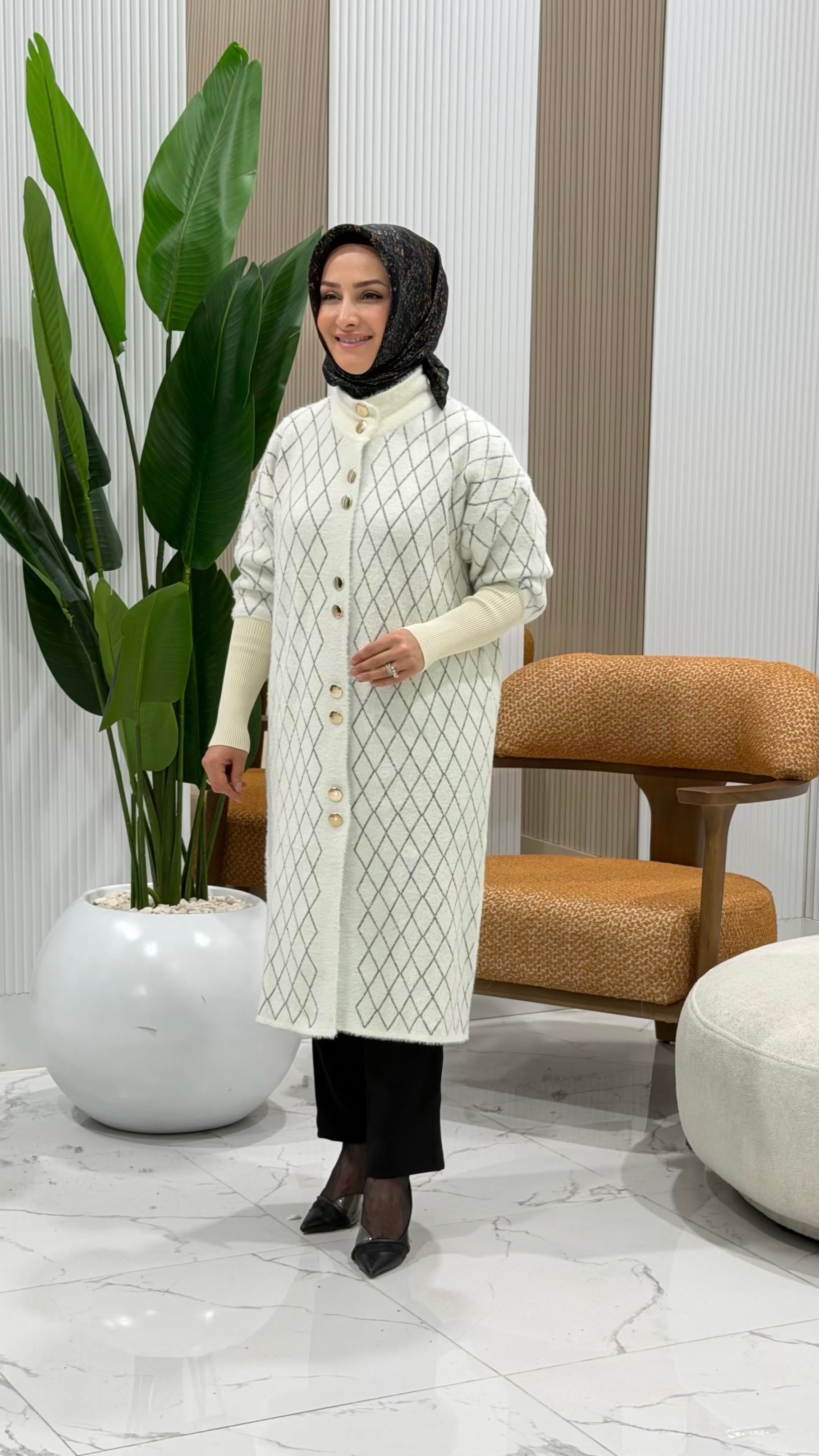 SOFF ÖNÜ DÜĞMELİ KOL RİBANALI ANGORA HIRKA EKRU - 4949