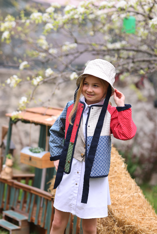 Desenli Kuşak Detaylı Bucket Şapka