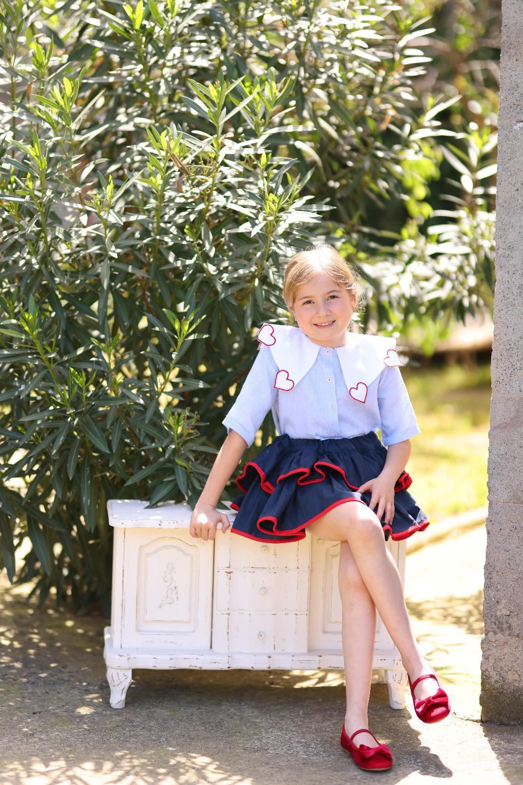 Fırfır Detaylı Keten Şort