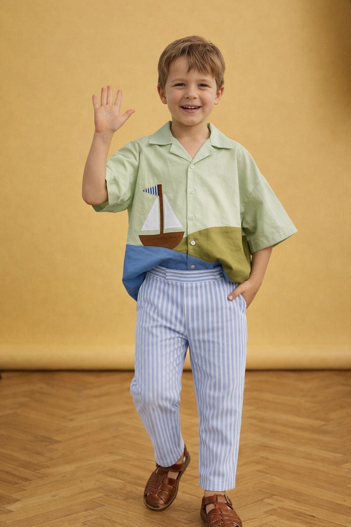 Gemi Aplikeli Bloklu Gömlek