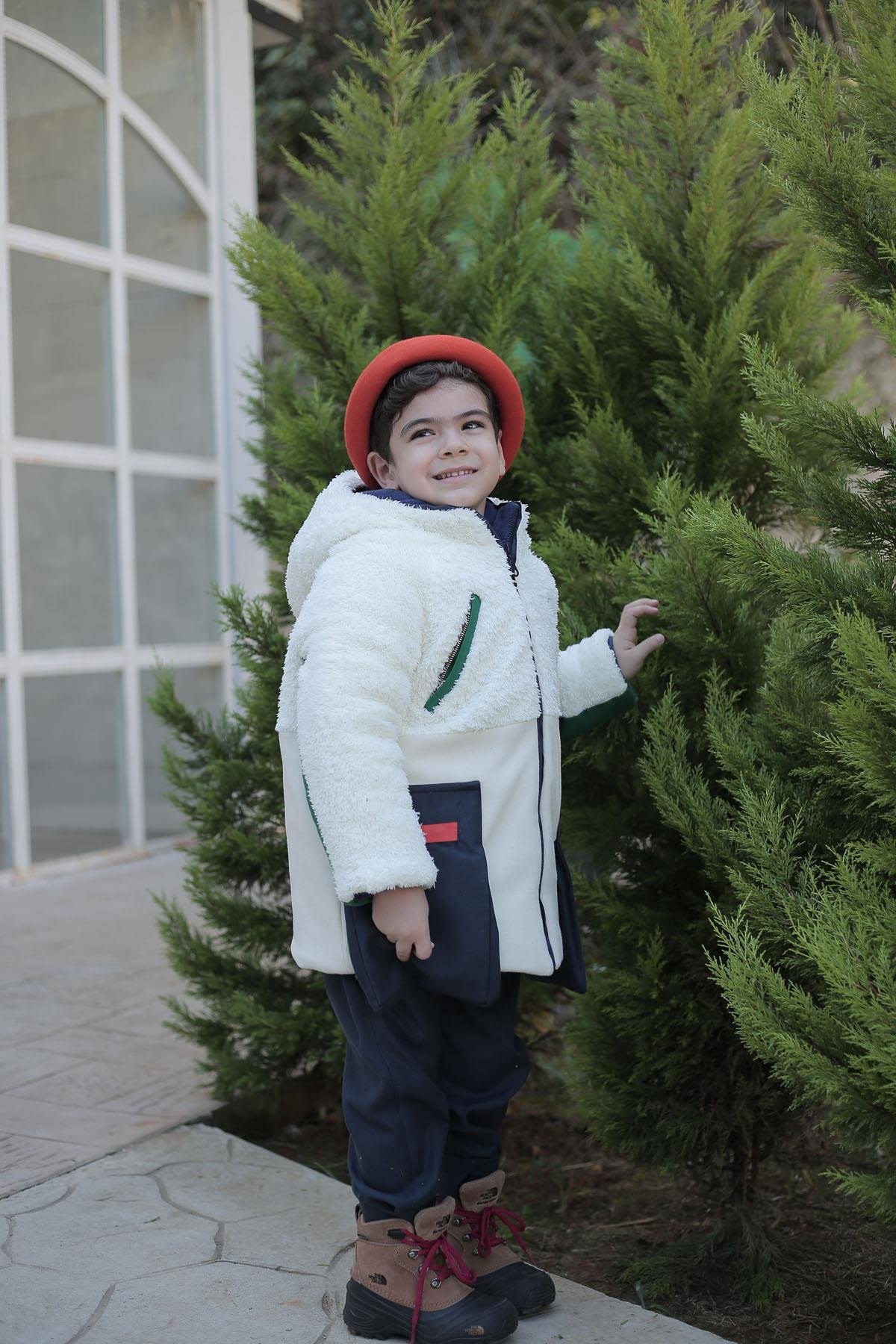 İçi Elyaf ve Polar Astarlı Erkek Çocuk Kaban