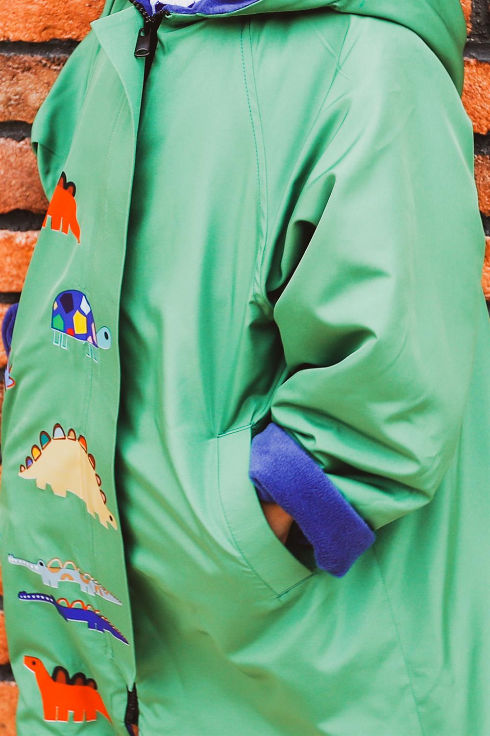 İçi Polar Astarlı Desenli Yağmurluk
