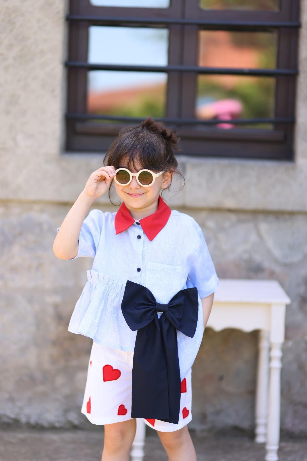 Kalp Nakışlı Beyaz Şort