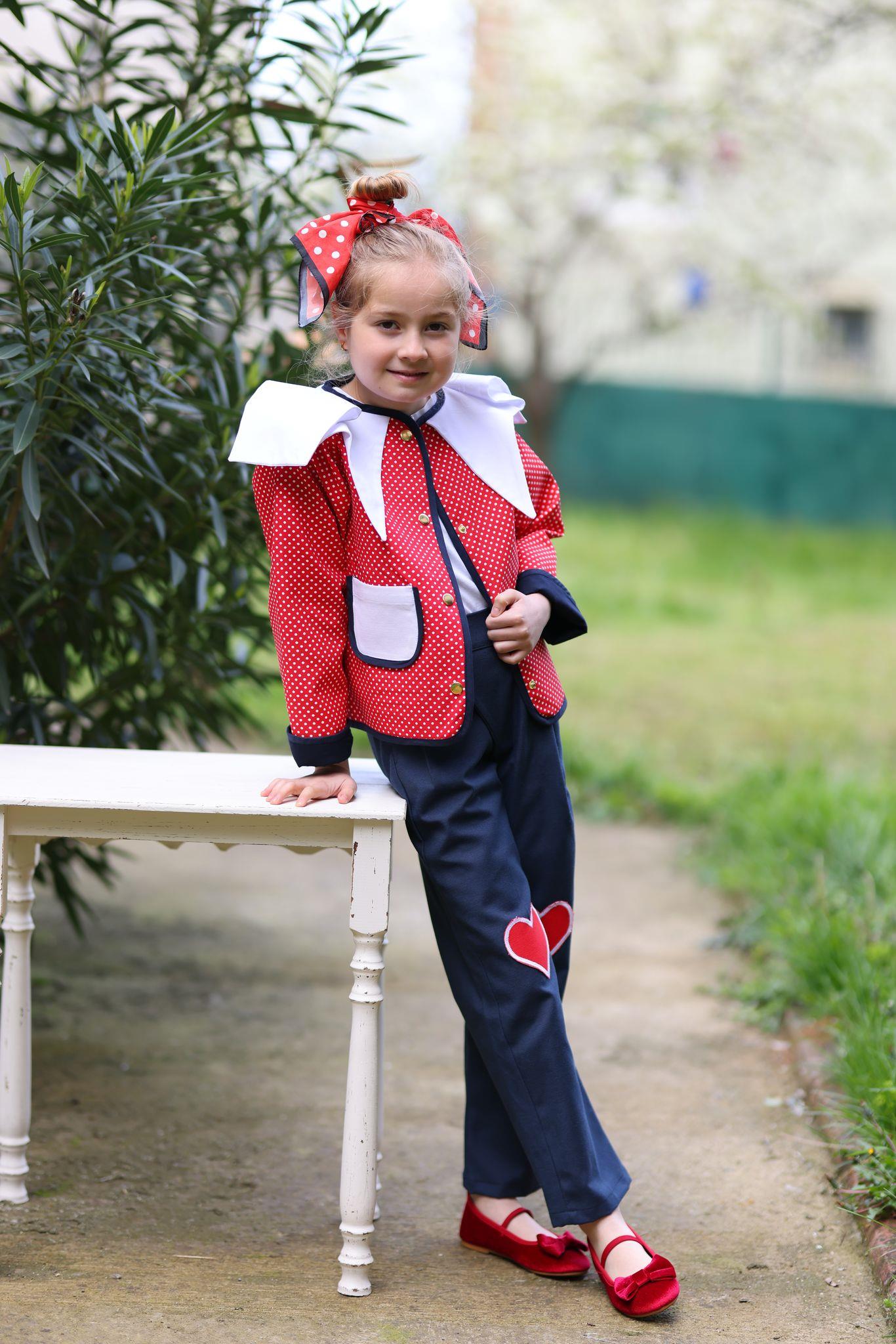 Kalp Yamalı Pantolon