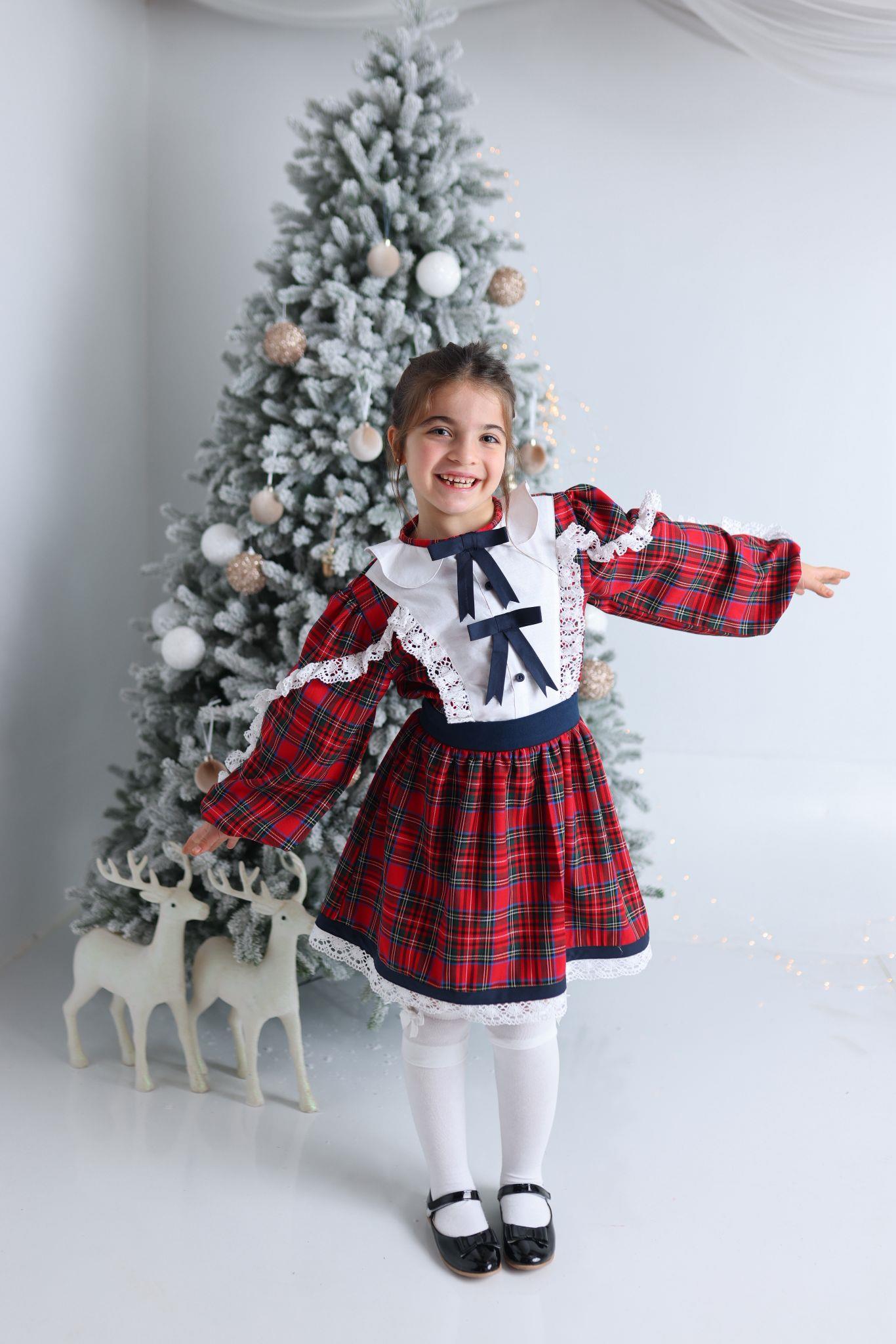 Kurdele ve Fisto Detaylı Ekose Elbise