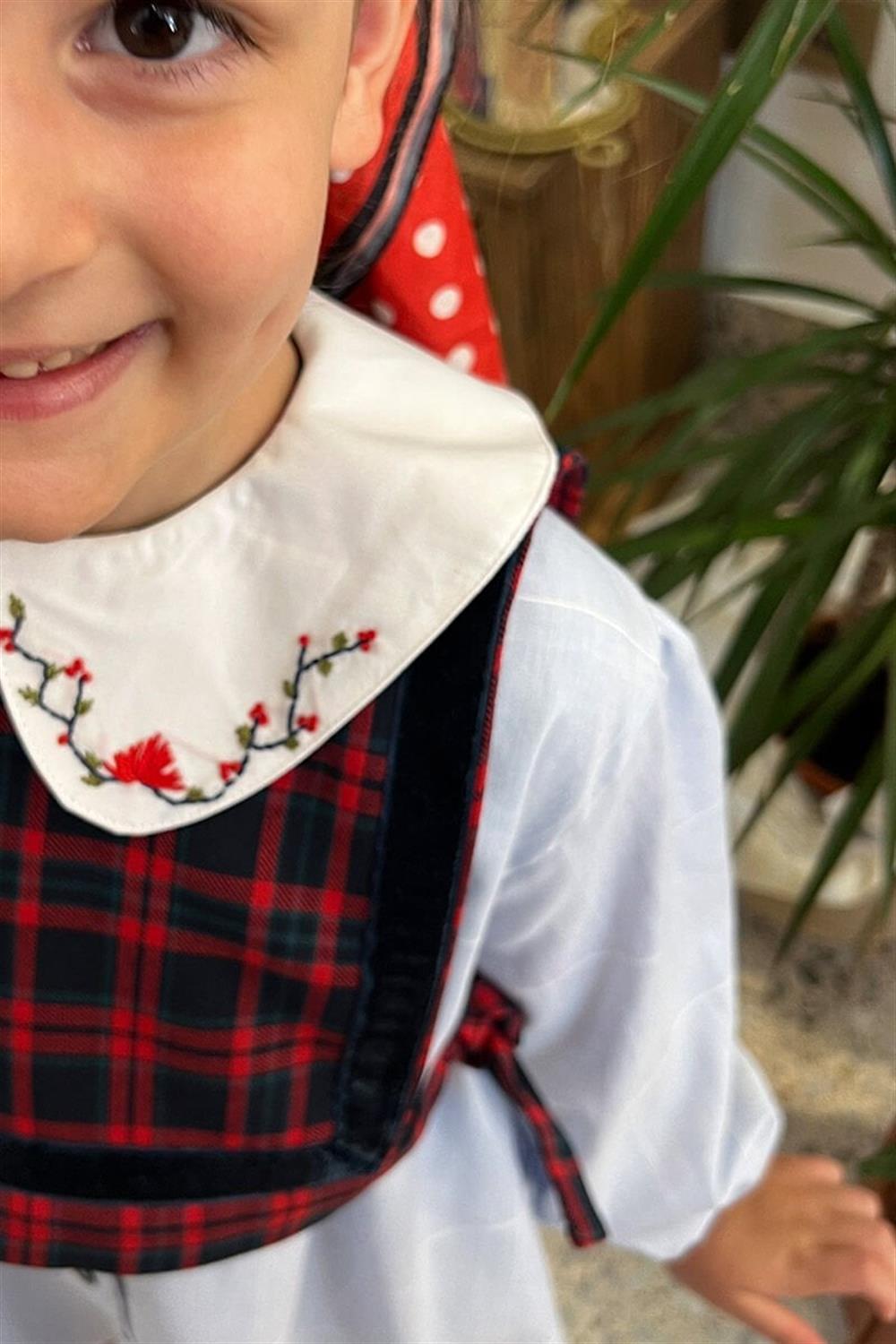 Yakalı Set Kız Çocuk Elbisesi