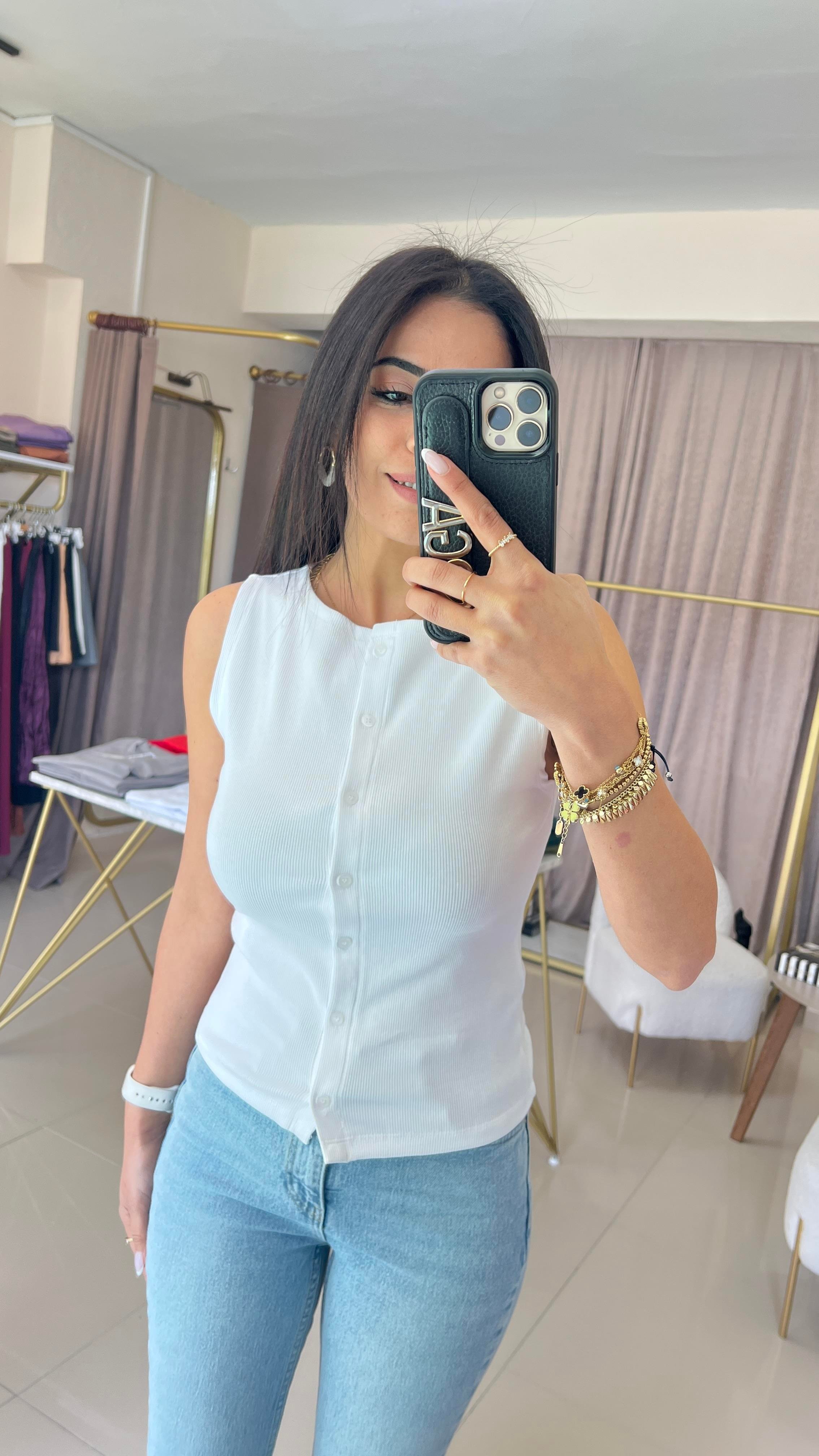 20975 KAYIK YAKA DÜĞMELİ KOLSUZ BLUZ BEYAZ