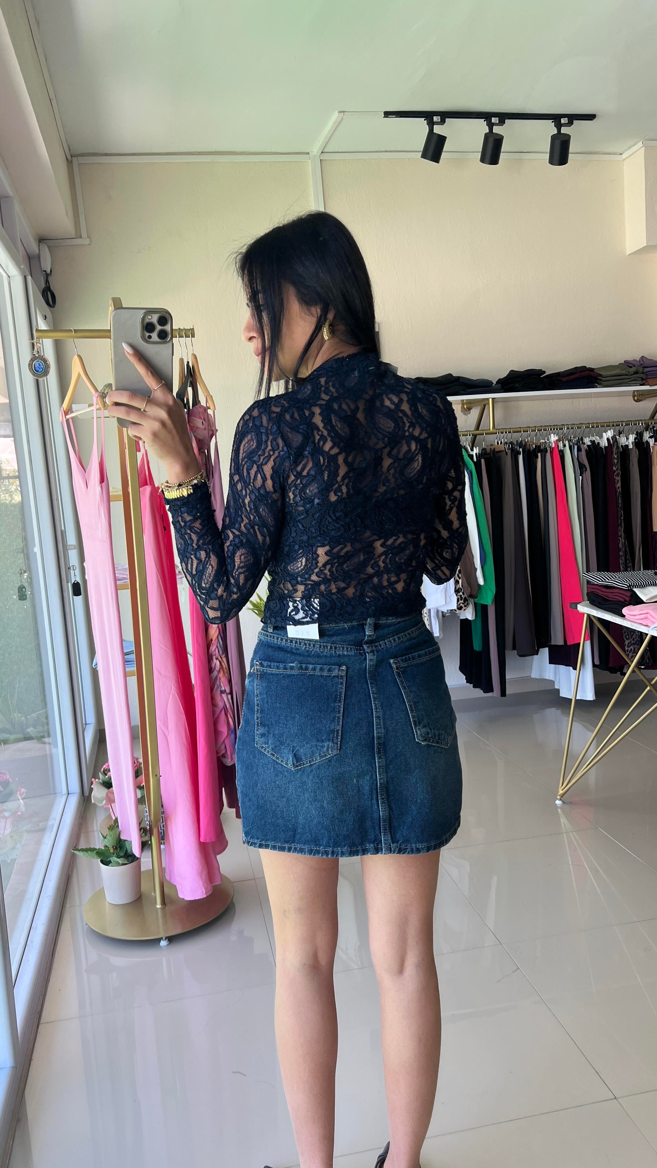 2693 DANTEL BLUZ LACİVERT