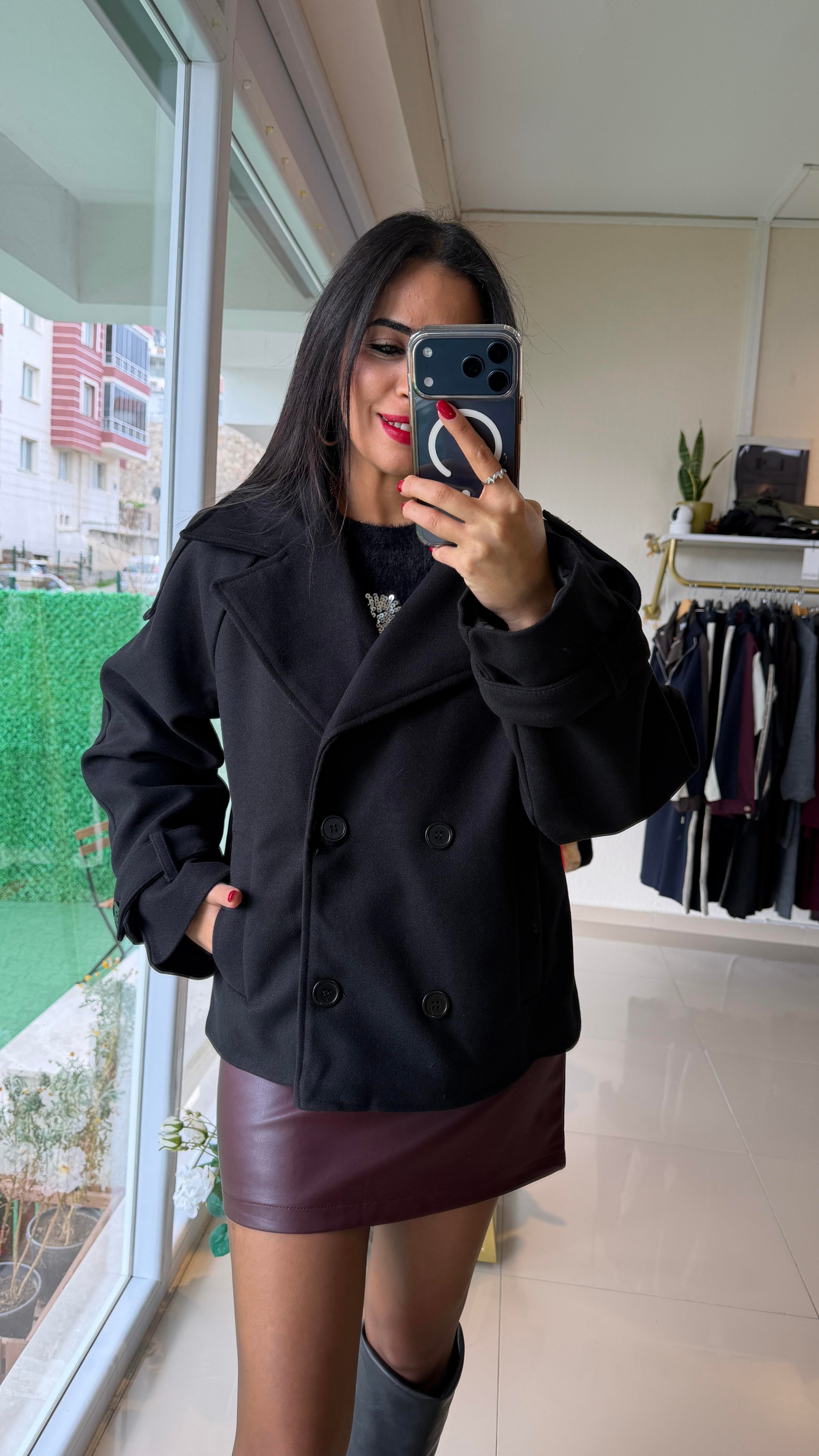 5873 KAŞE MONT SİYAH