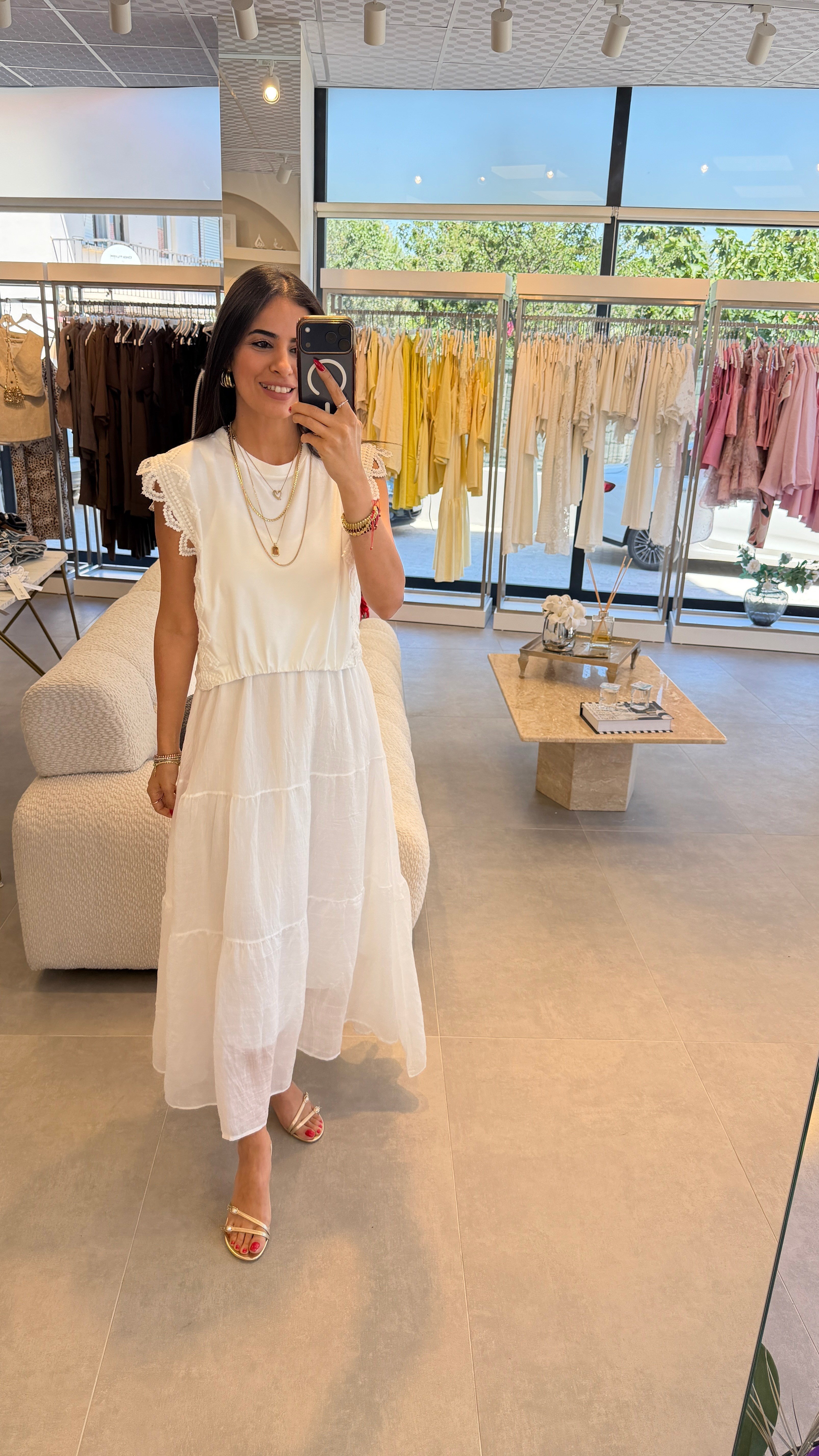 KOLLARI DANTELLİ MARKA MODEL ELBİSE BEYAZ