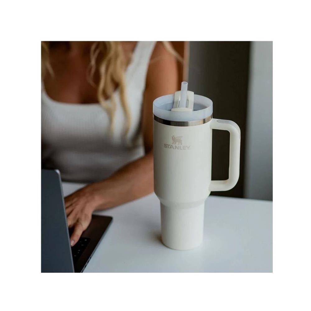 Stanley Quencher Pipetli Termos Bardak 1.18 Lt Krem