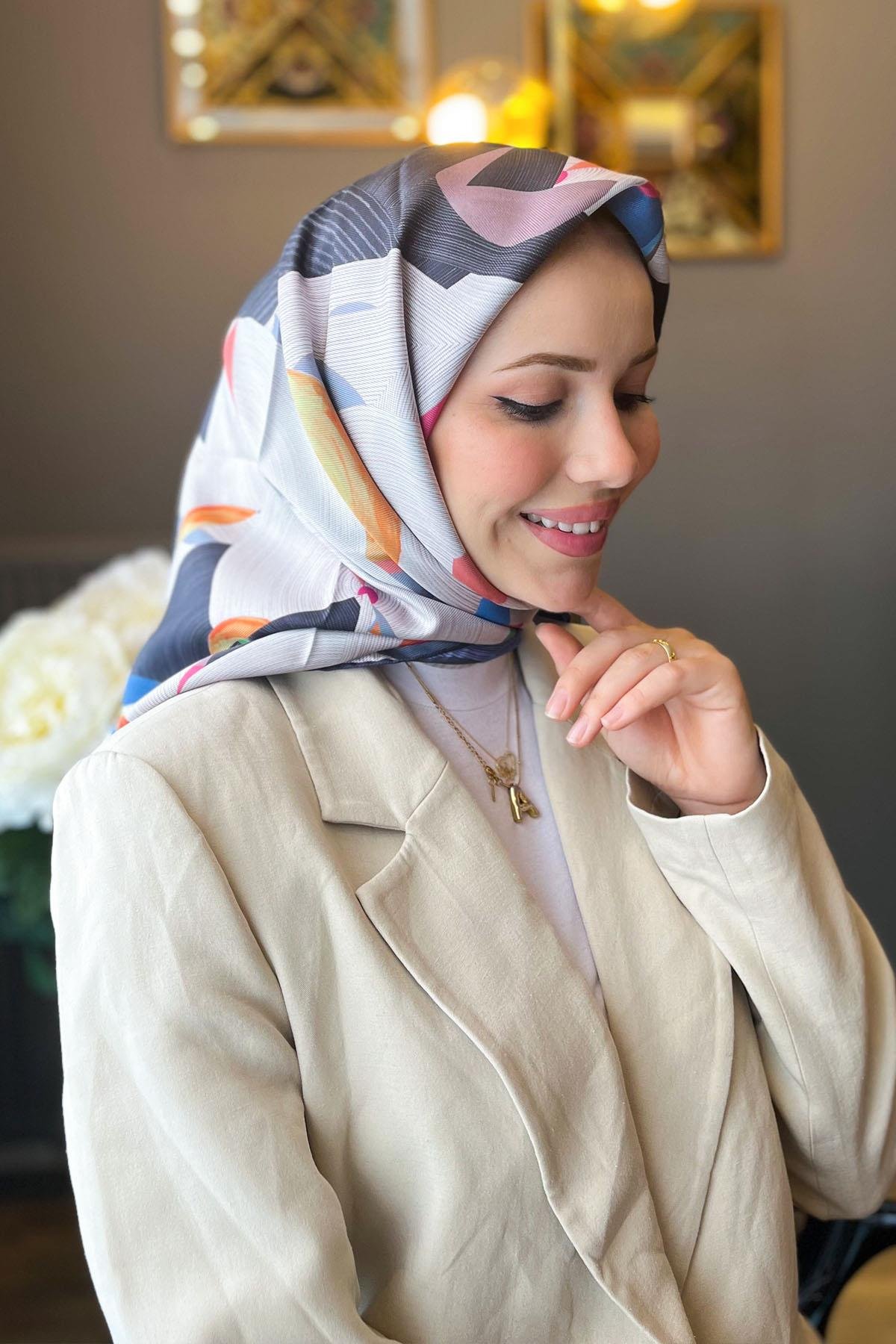 Aker Bosphorus Serisi, Çift Taraflı İpek Eşarp - 8381712-922 - Tivil