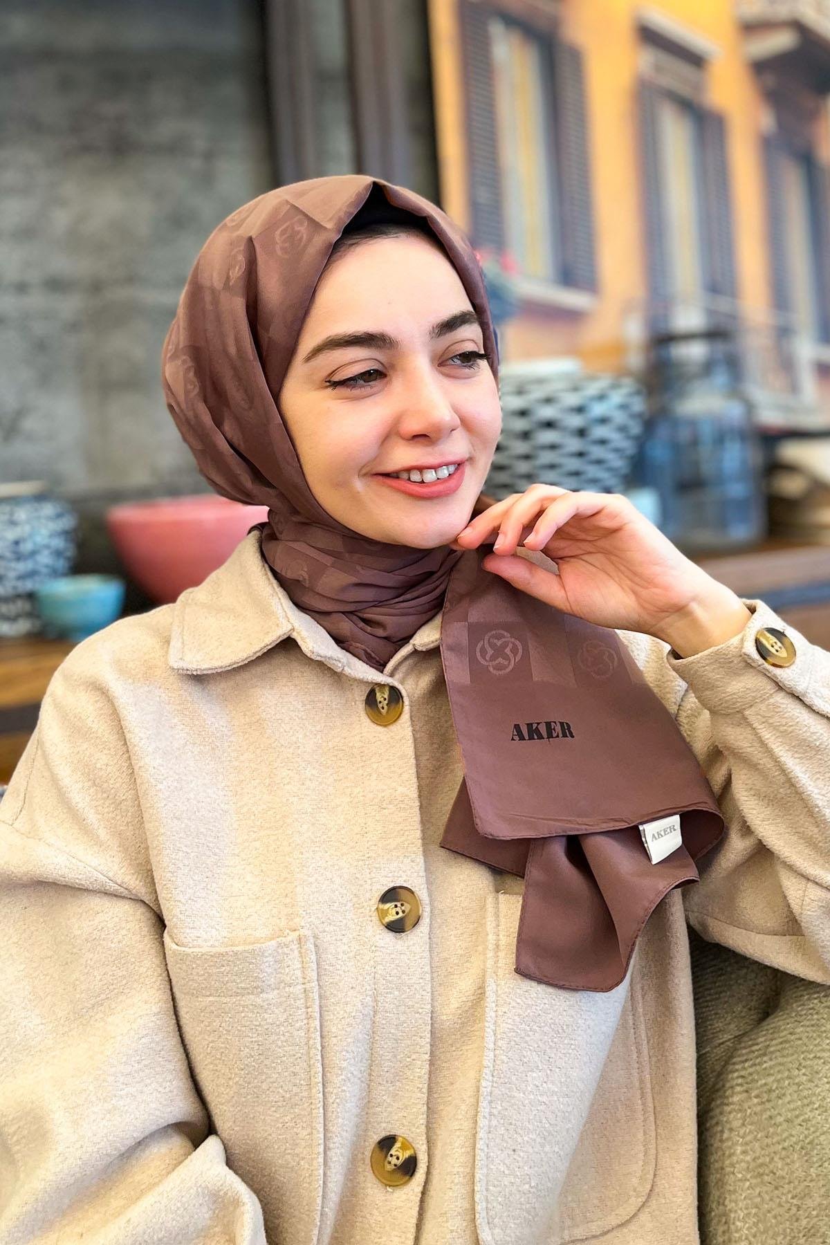 Aker Dama Monogram Şal - 1070700-931 - 